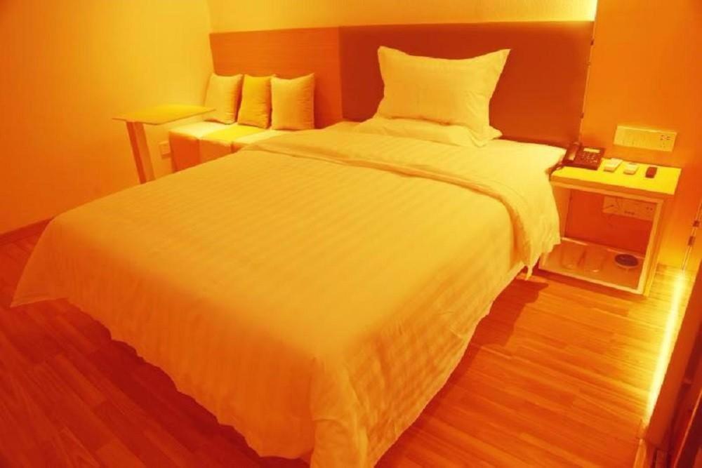 Nanchang Vacations - 7Days Inn Nanchang West Station Huanan Cheng Wangcheng New District Branch - Property Image 6