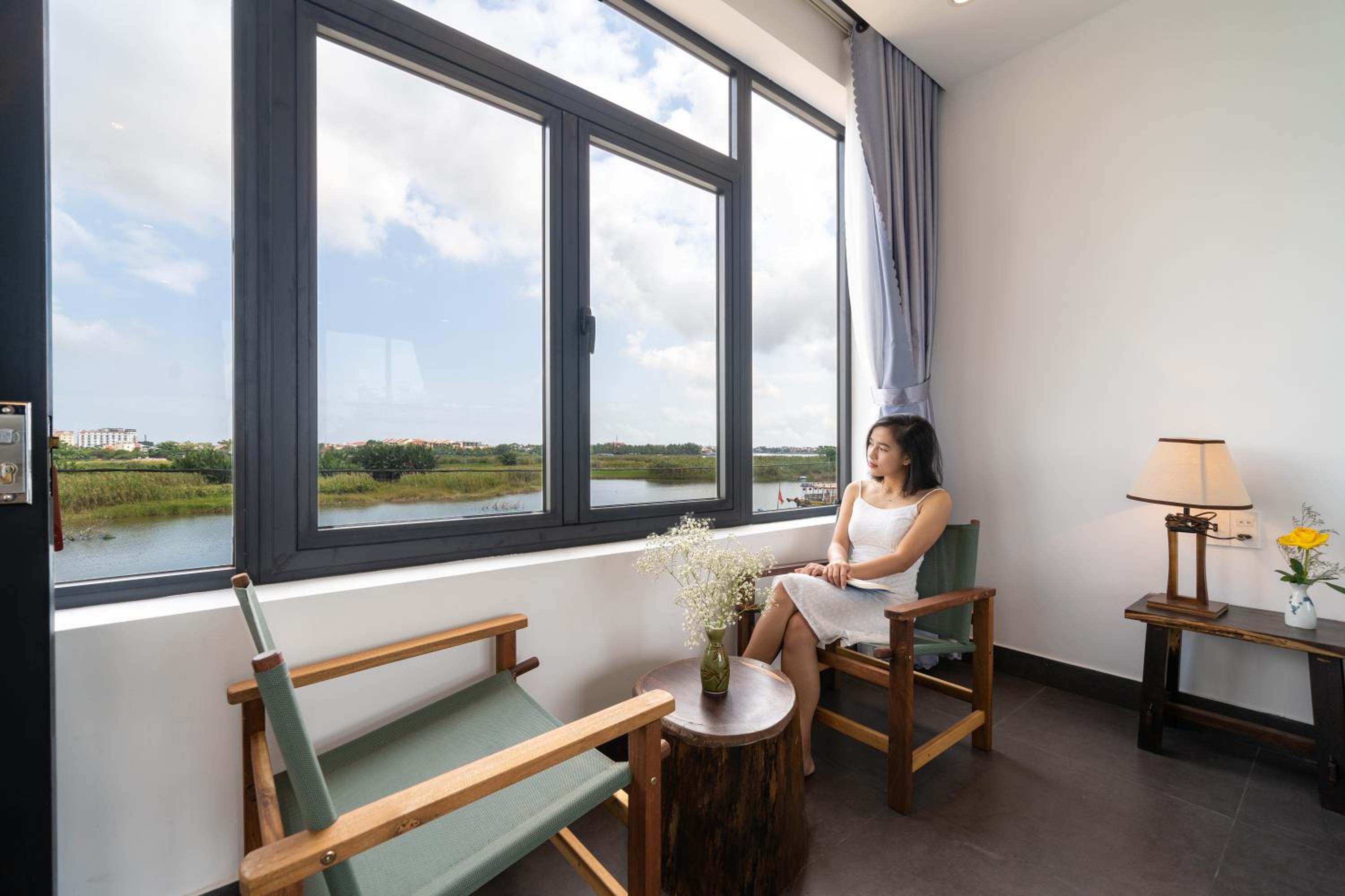 The Boathouse Riverside Homestay view 4