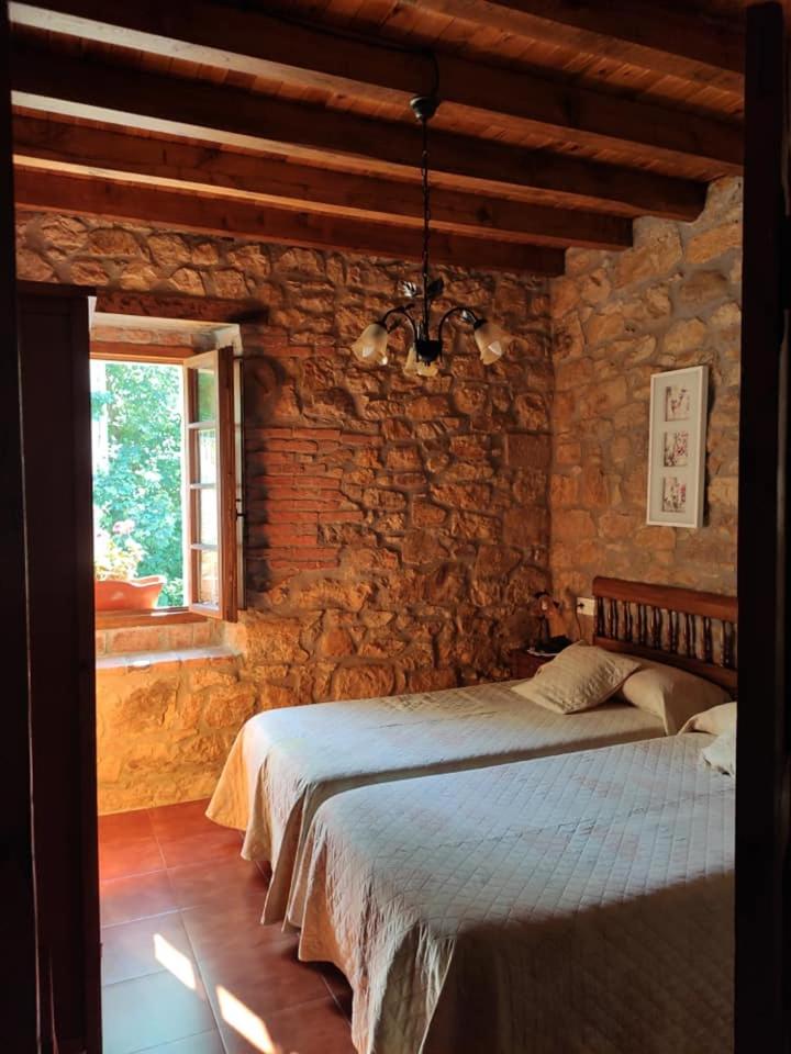 Apartamentos Rurales La Caviana