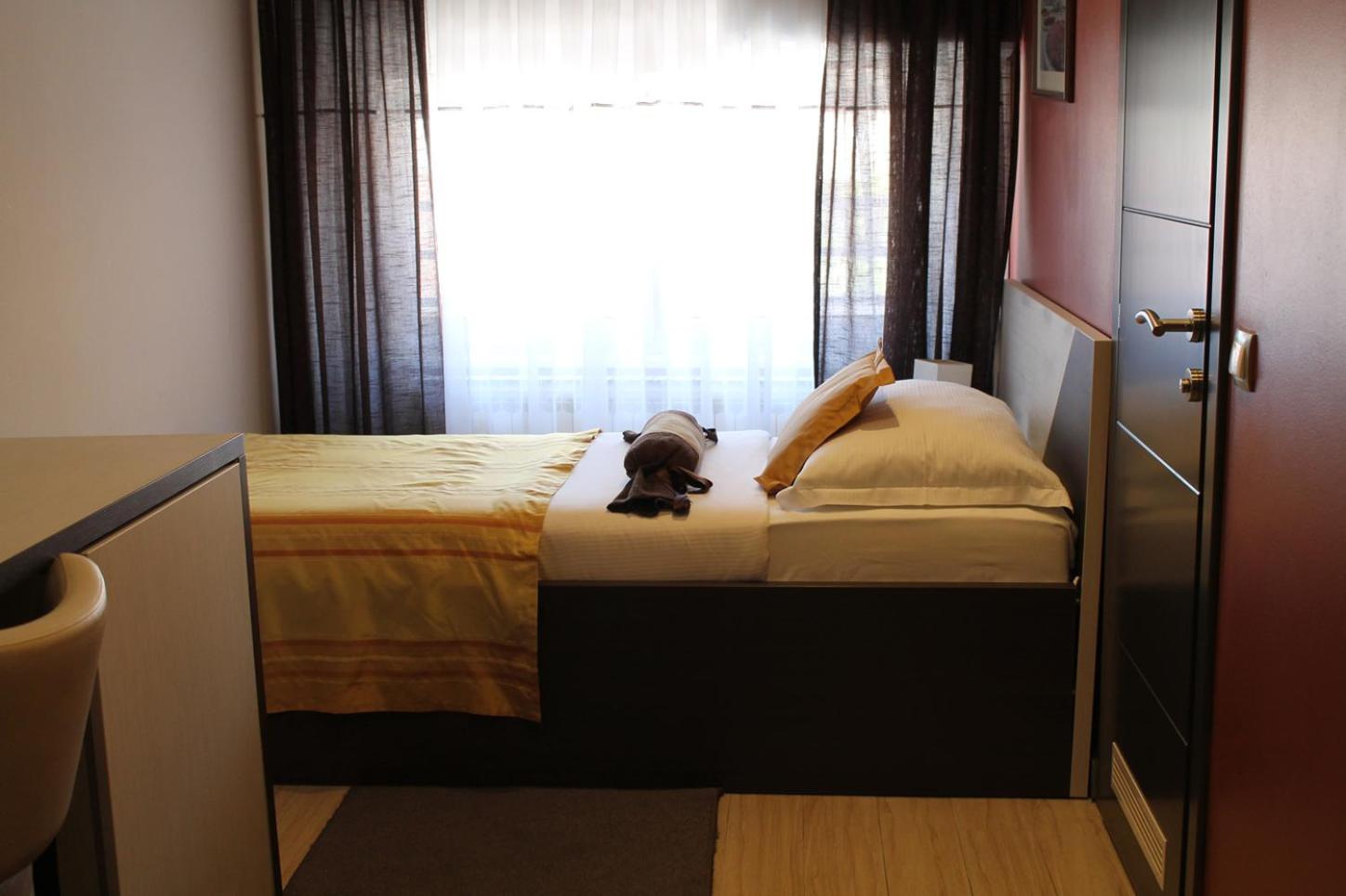 Photo 26