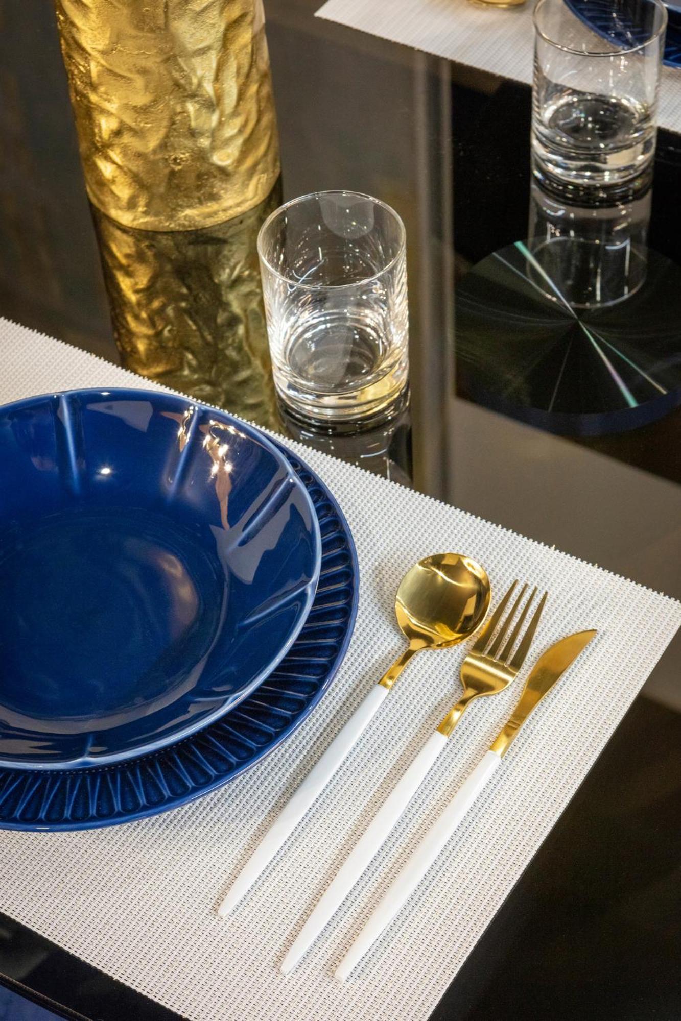 Luxurious by Sebastiana Group