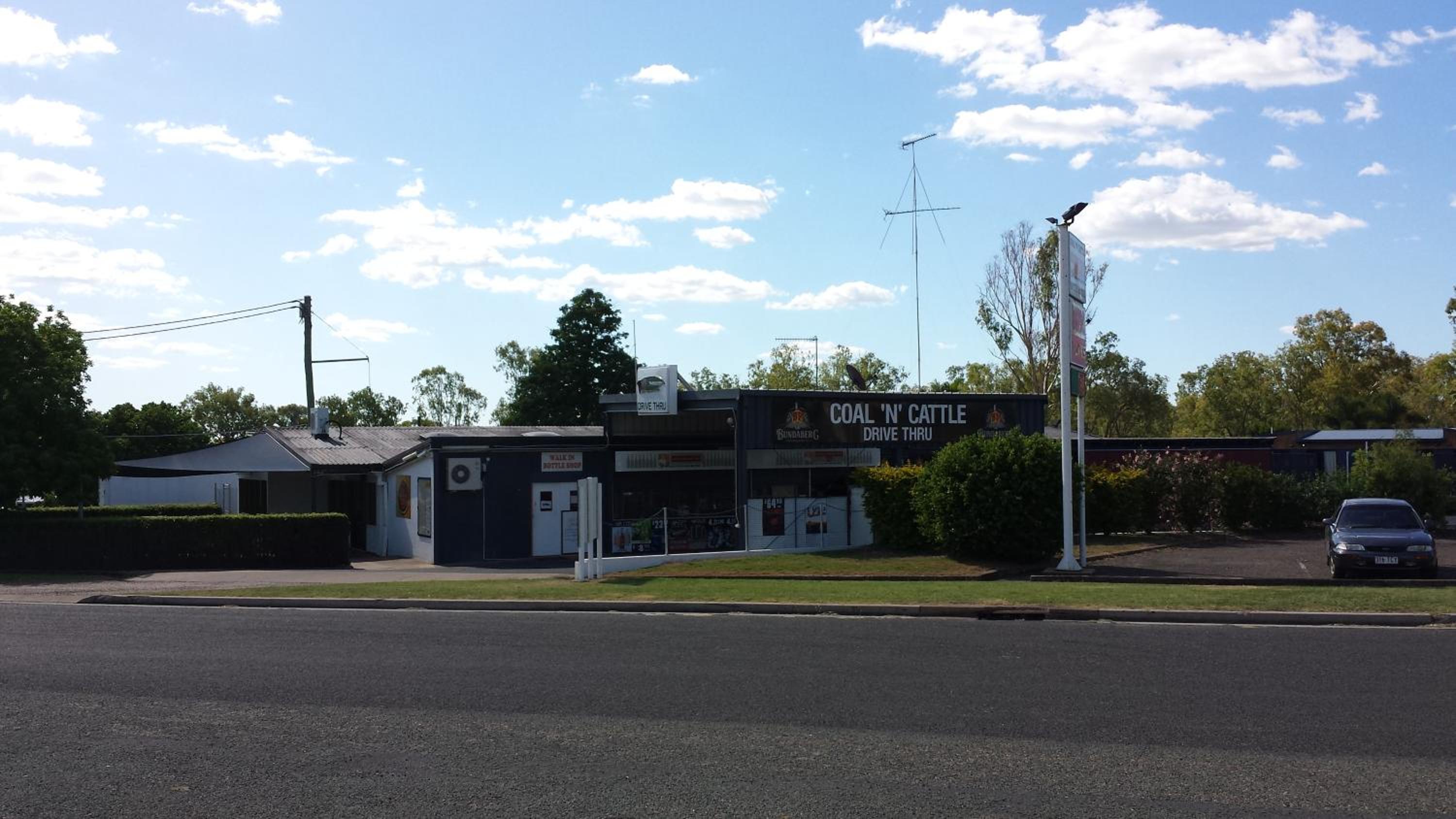 Coal n Cattle Hotel Motel