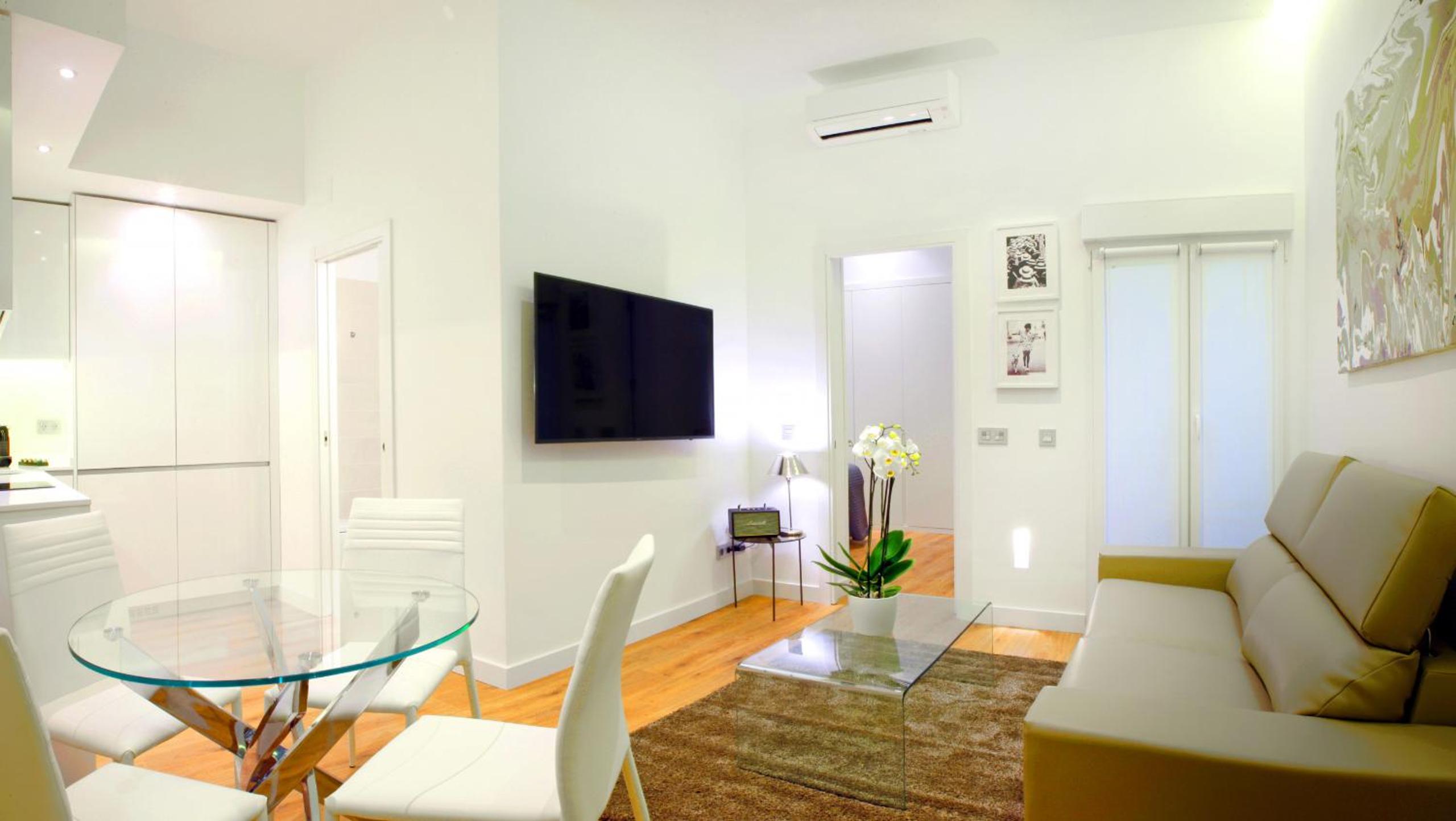 Prado Suite