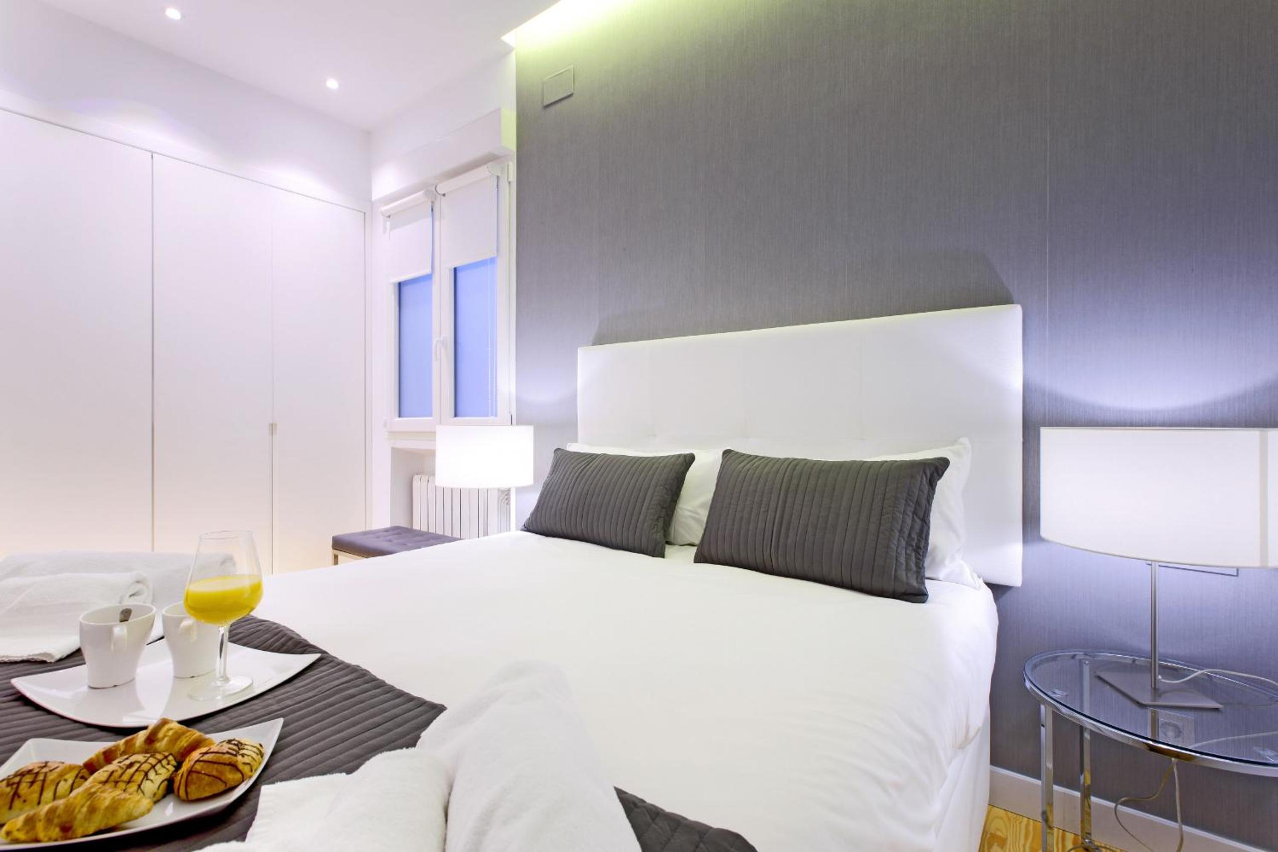 Plaza Mayor Suite photo 3