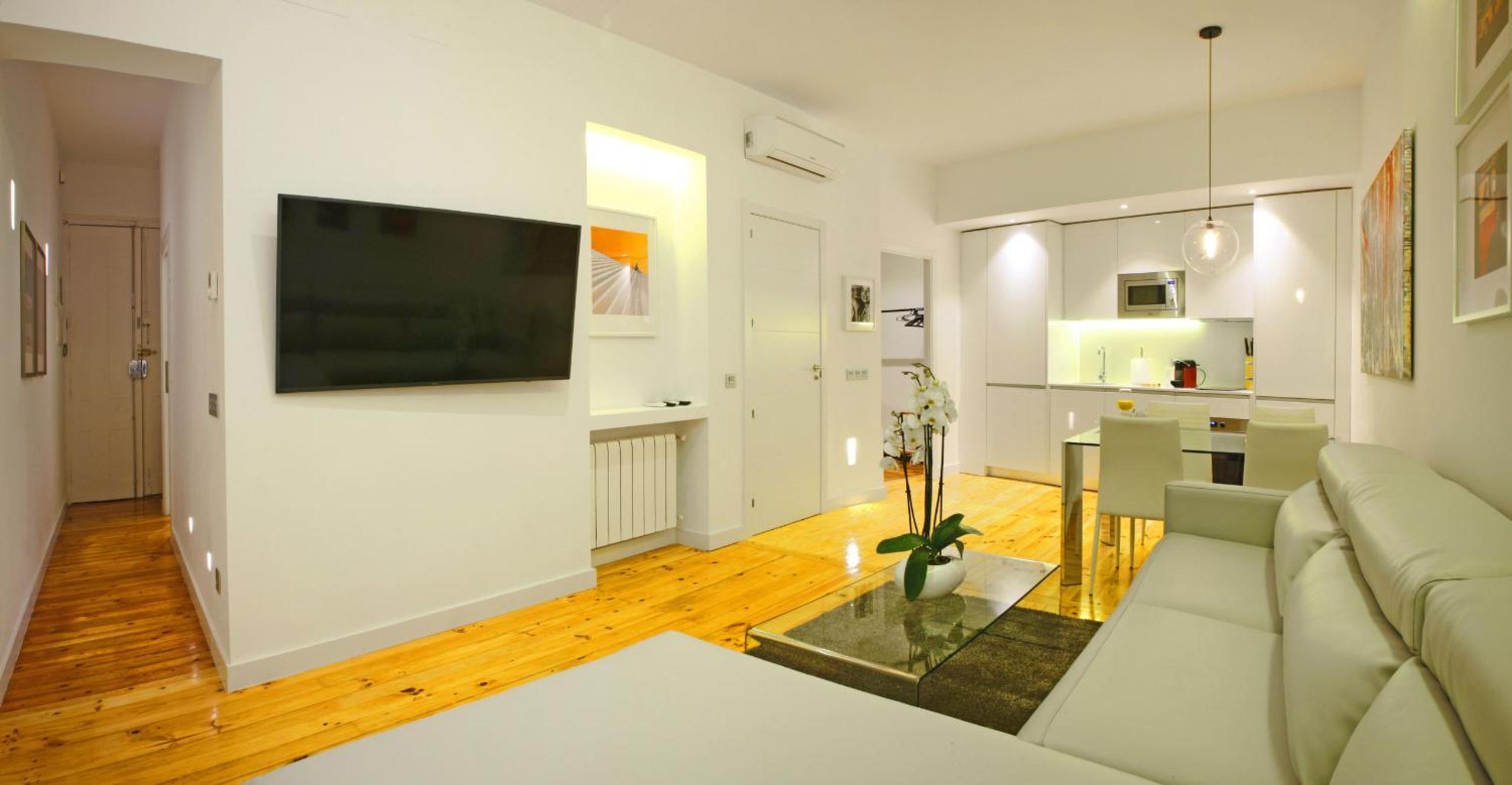 Plaza Mayor Suite photo 3
