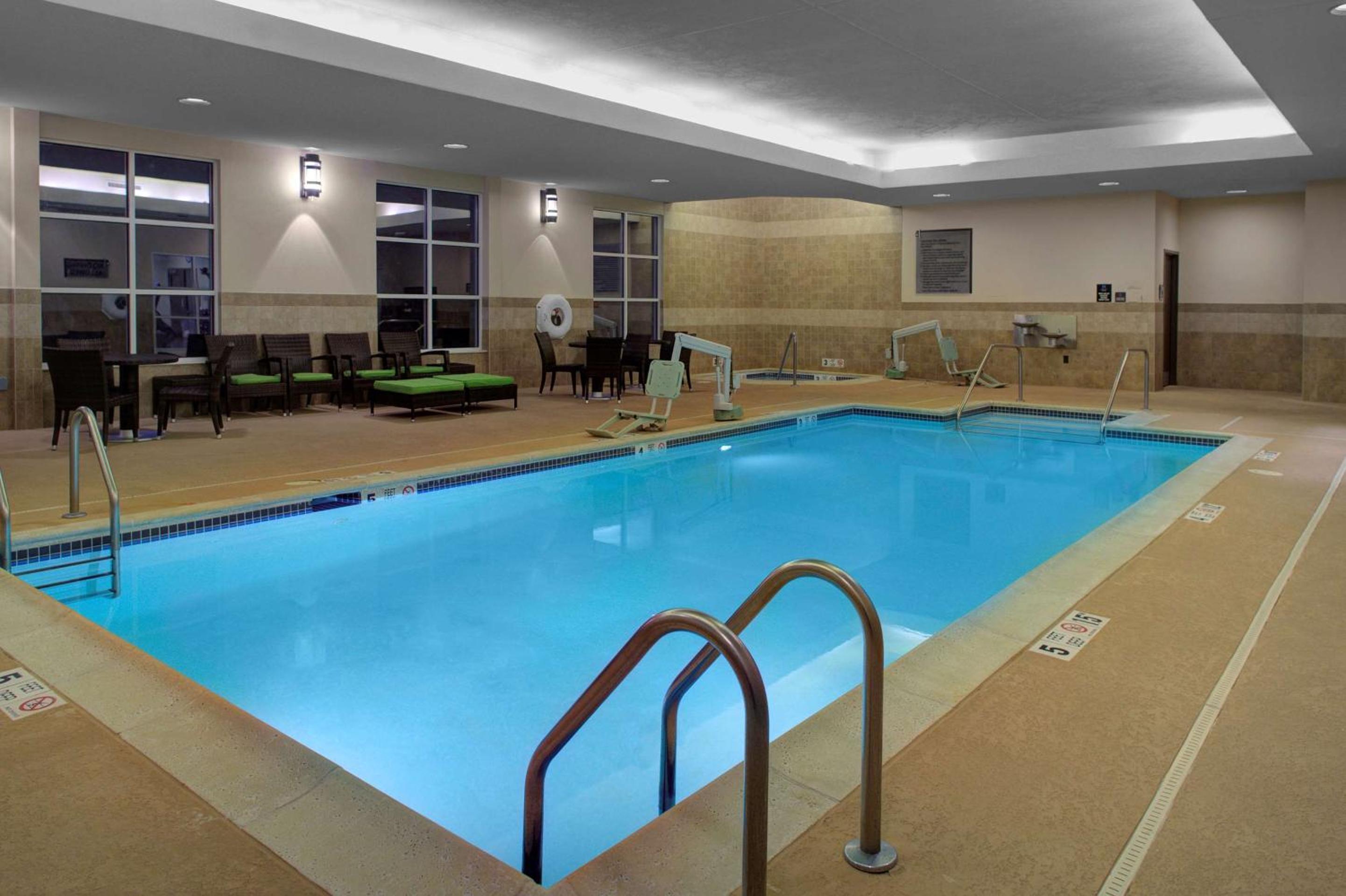 Shelton Vacations - HYATT House Shelton - Property Image 18