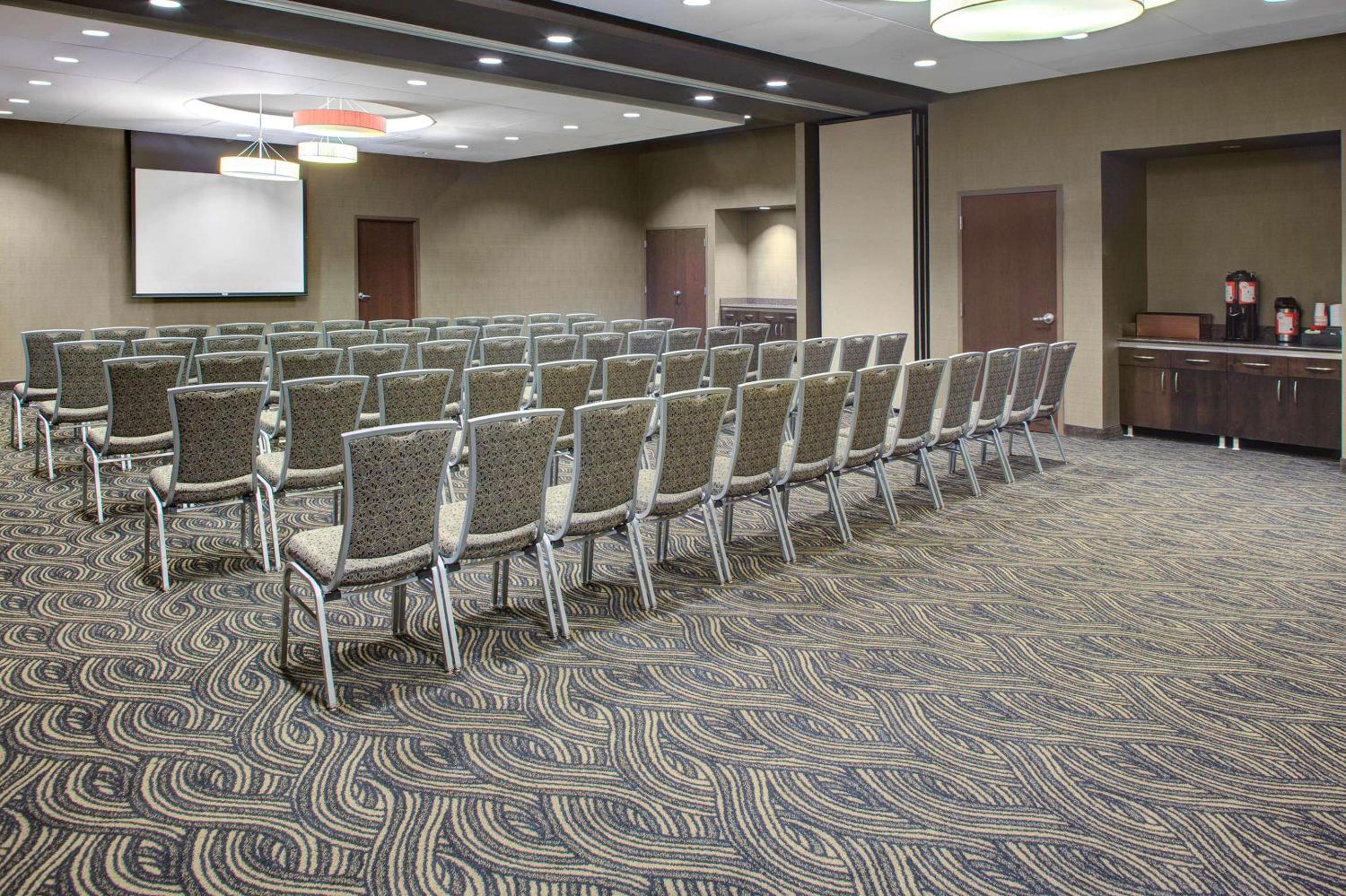 Shelton Vacations - HYATT House Shelton - Property Image 16