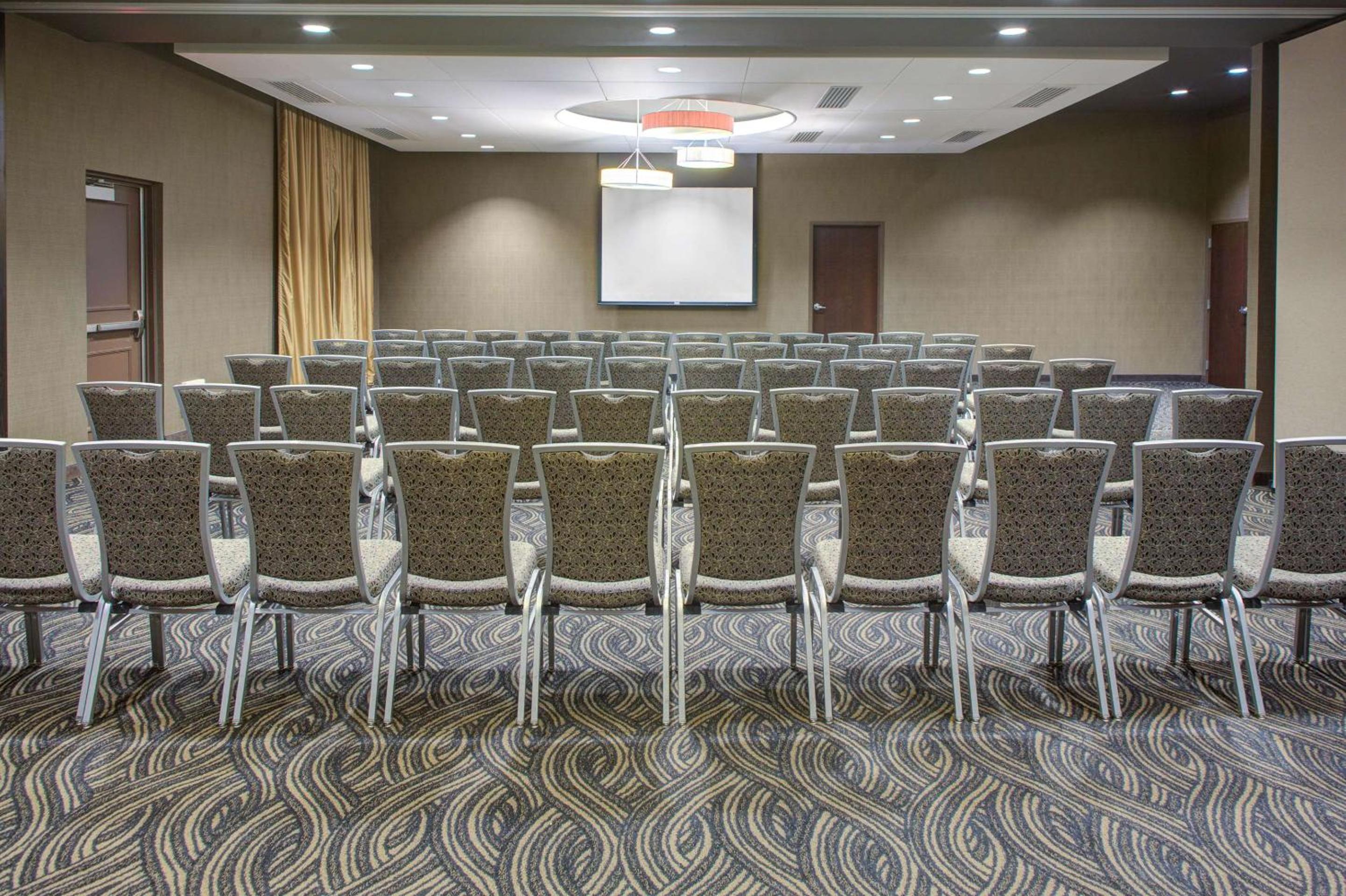 Shelton Vacations - HYATT House Shelton - Property Image 19