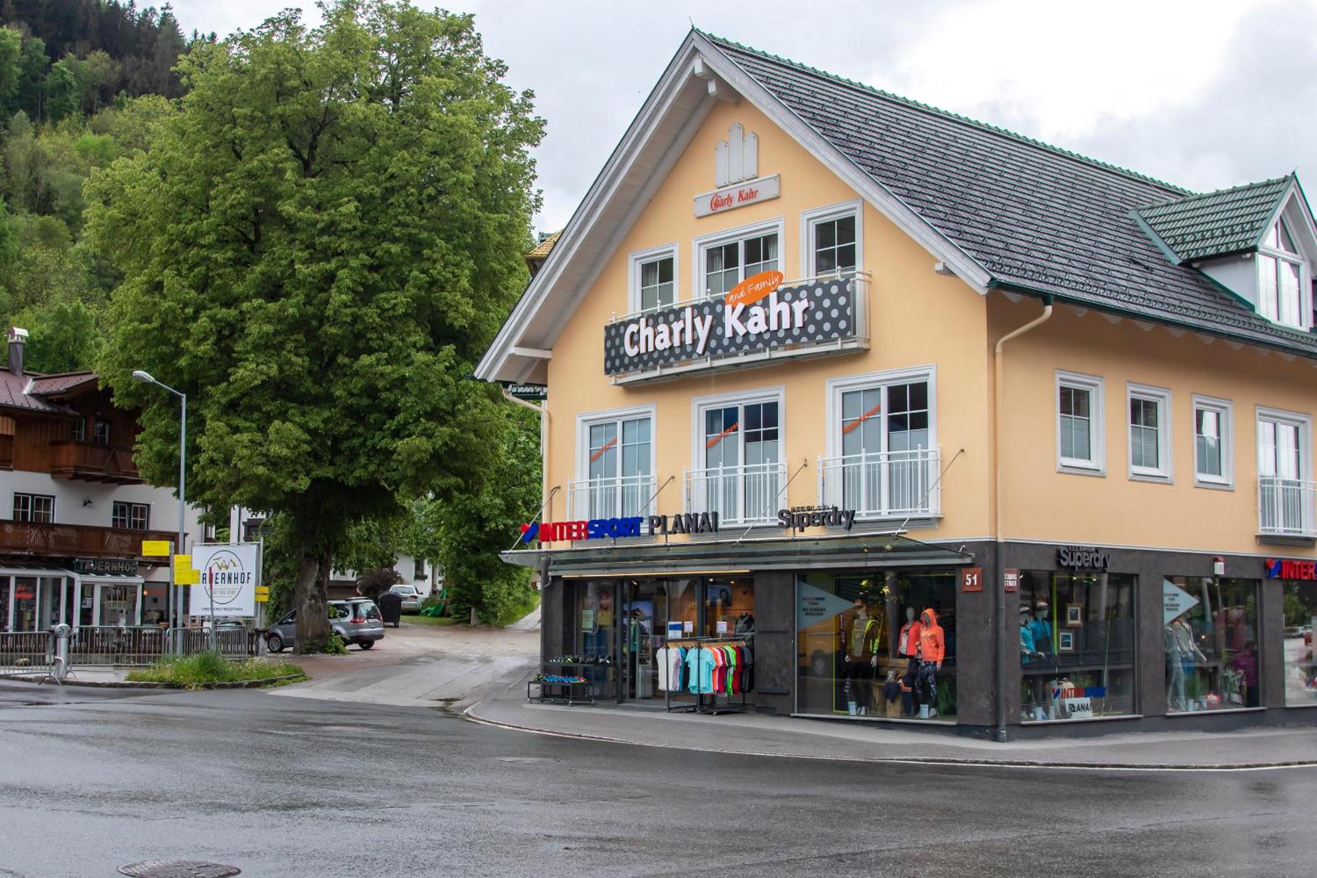 Appartement Charly Kahr Family, Ski-In & Ski-Out view 4