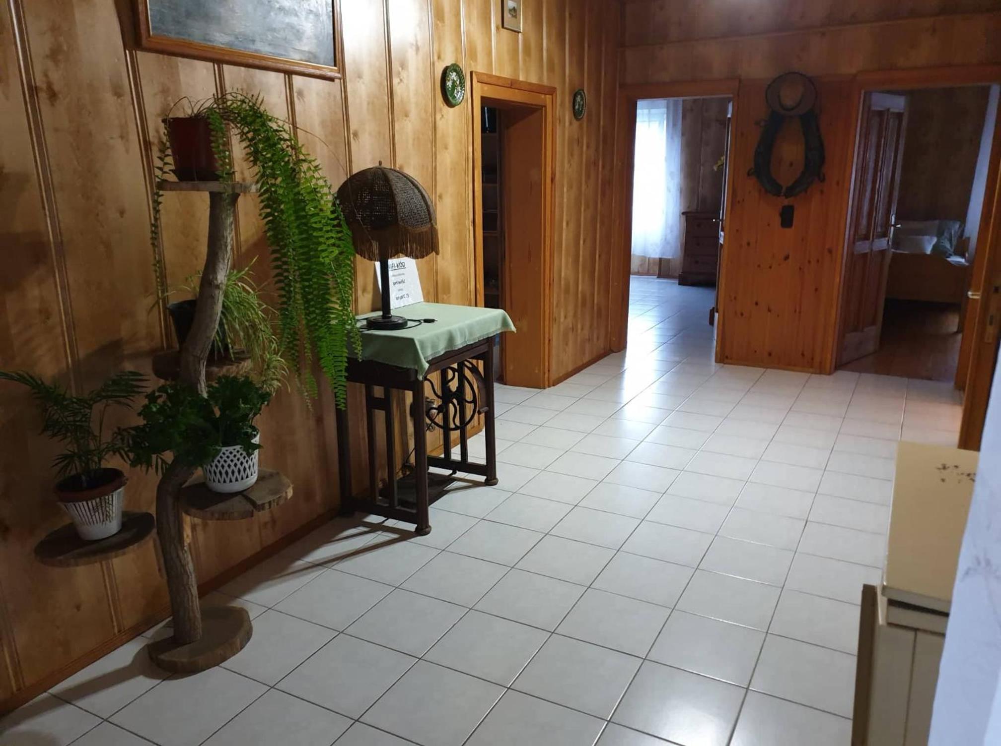 Photo 36