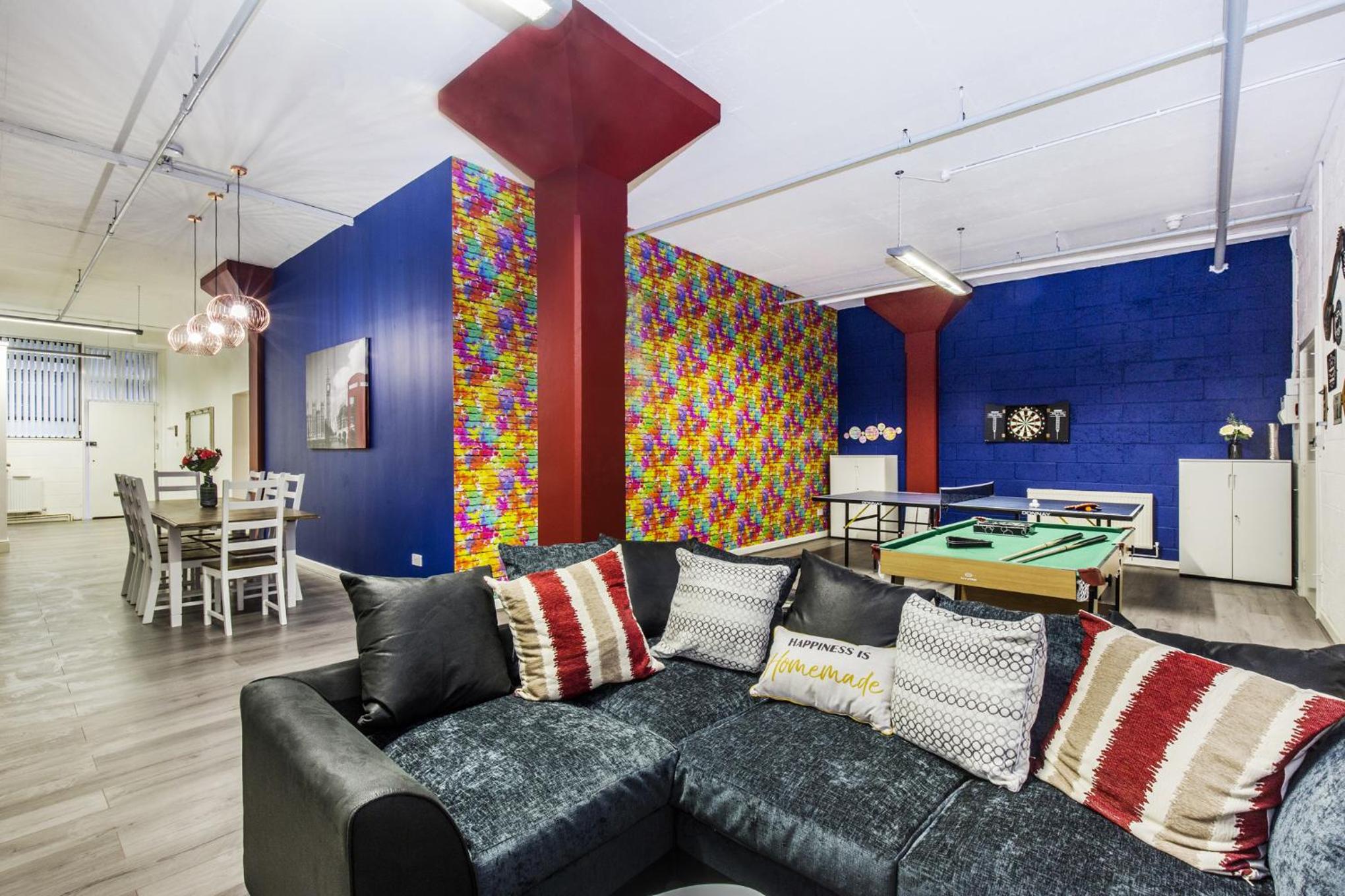 lounge