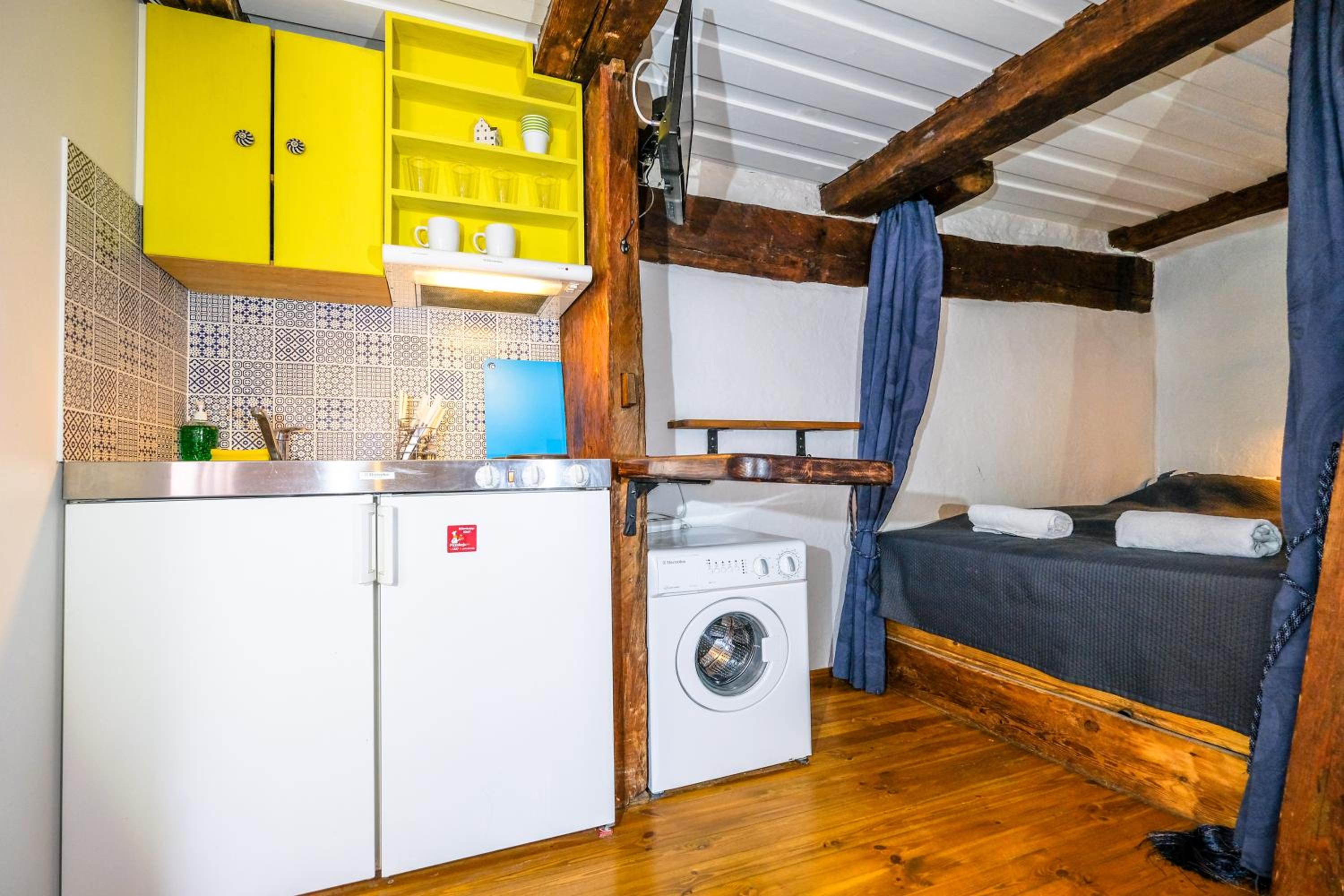 Tallinn Vacations - Blacksmith Old Town Apartments - Property Image 6
