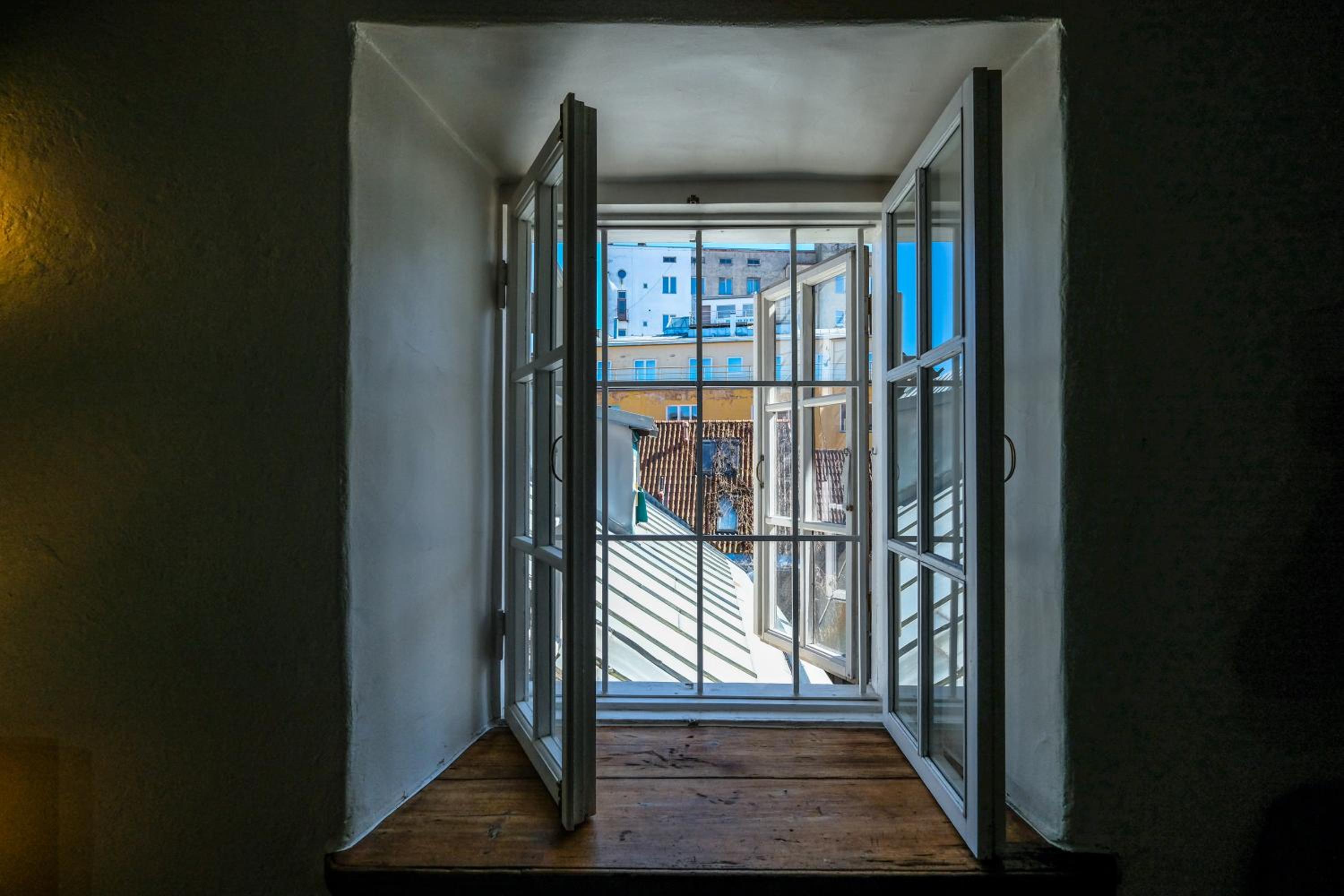 Tallinn Vacations - Blacksmith Old Town Apartments - Property Image 13