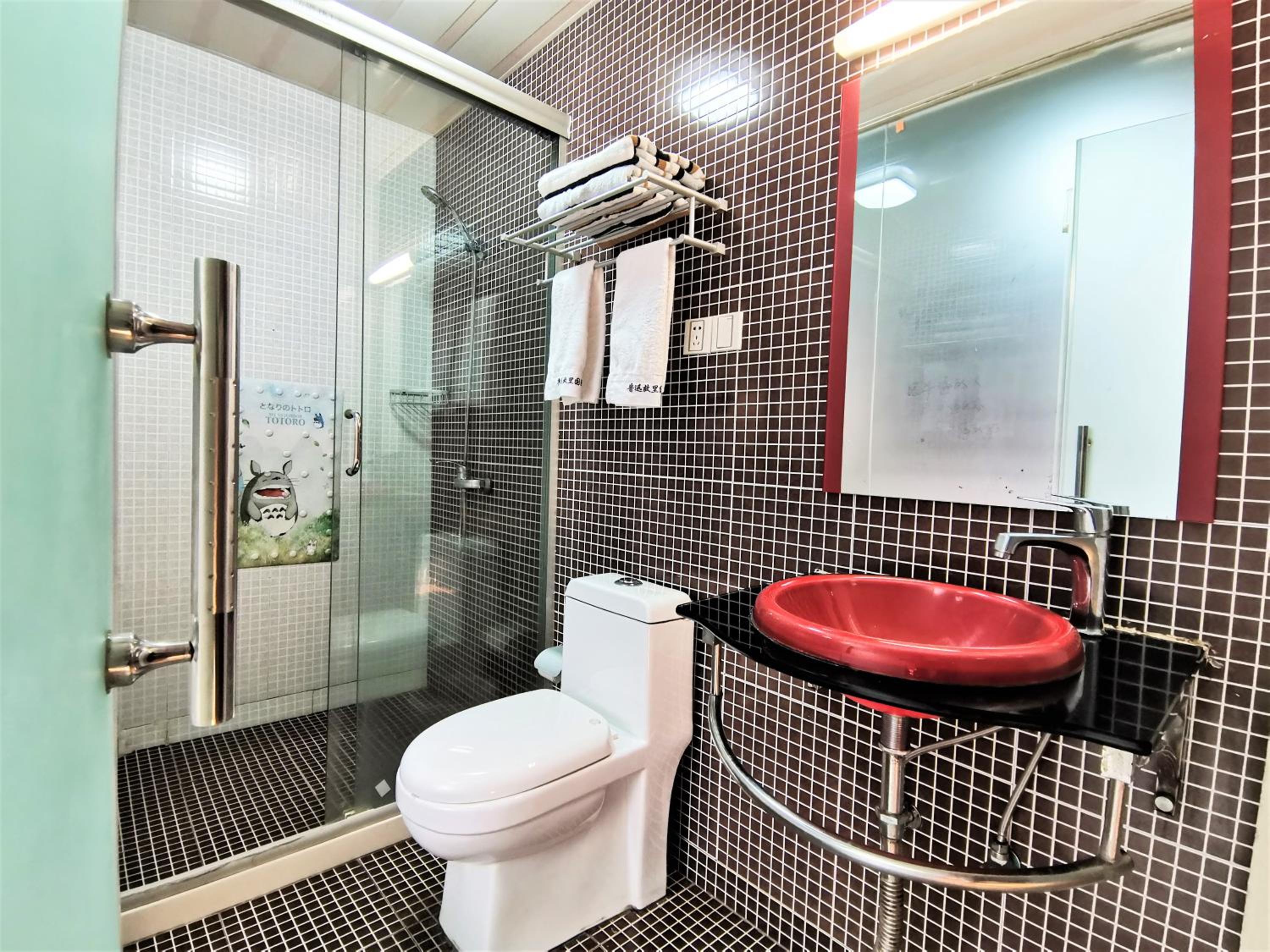 Shaoxing Vacations - Shaoxing Laotaimen Luxun Native Place Youth Hostel - Property Image 3