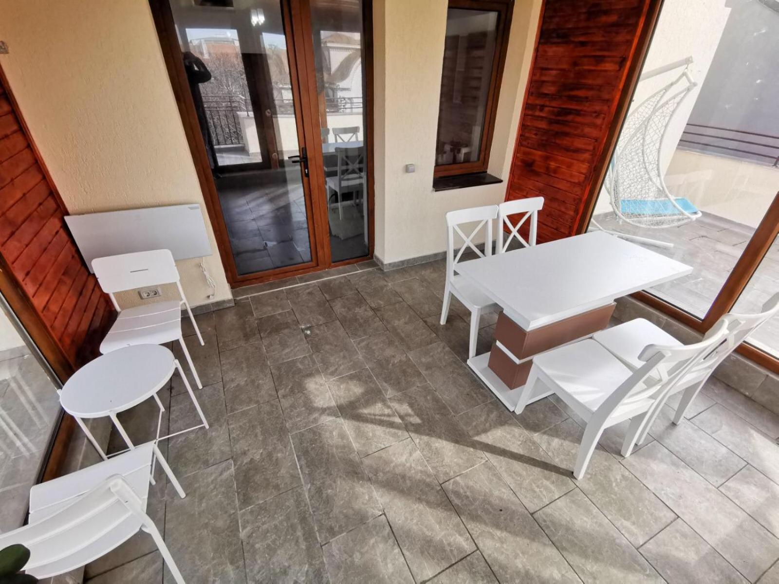 VIP Apartment-Brilliant Apartments view 5