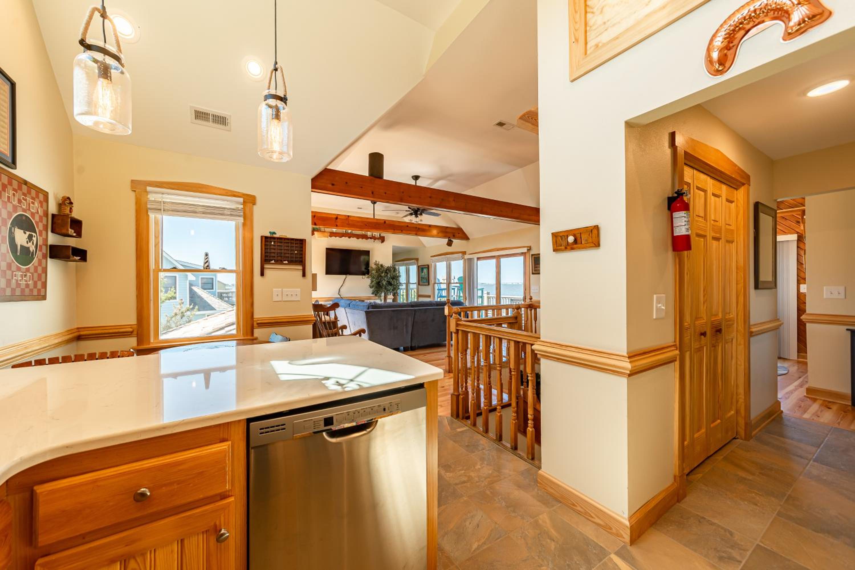 Doggone Perfect - Village at Nags Head, Soundfront, Golf Course View, Pool, Hot Tub, Pets OK, Flex Stays