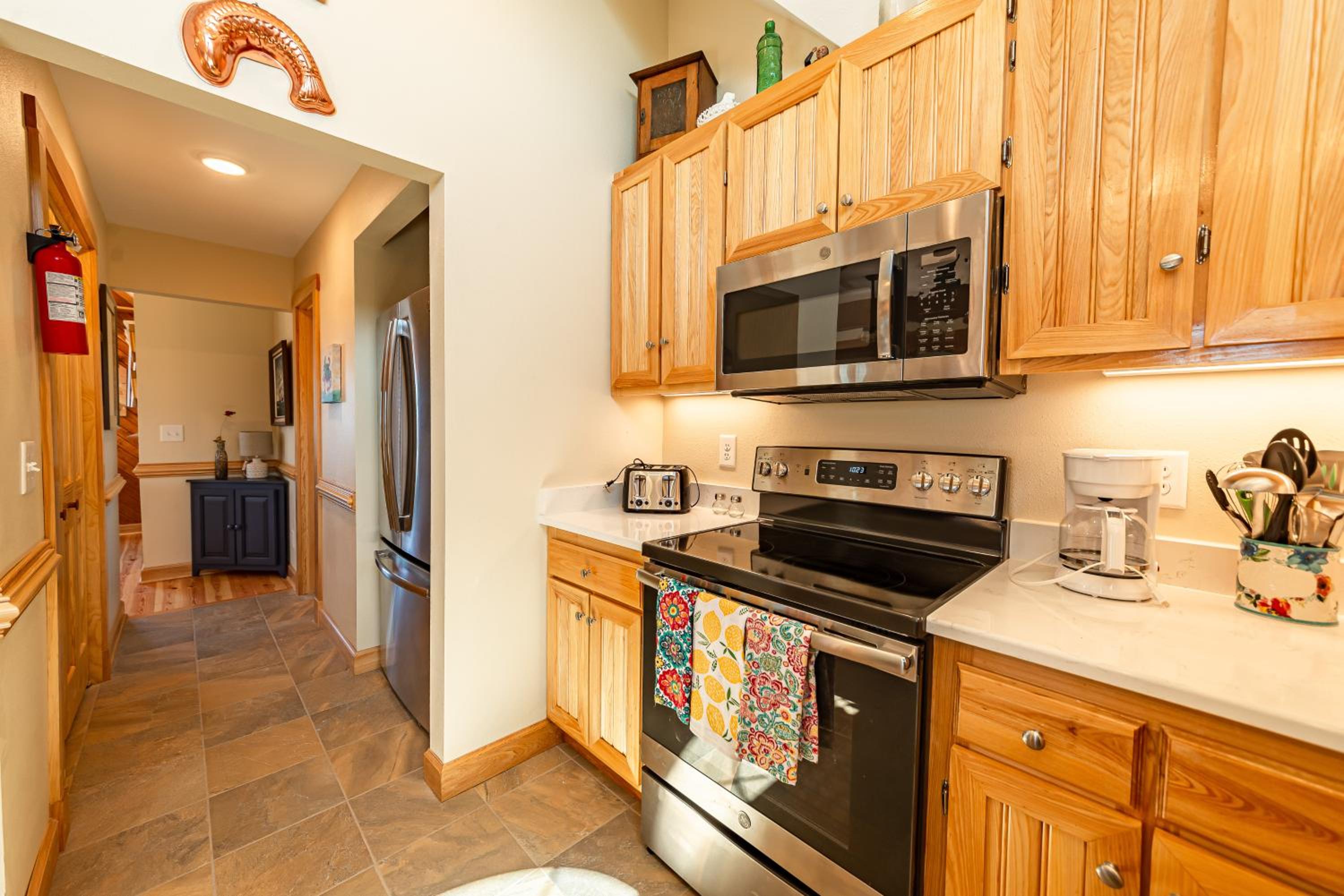 Doggone Perfect - Village at Nags Head, Soundfront, Golf Course View, Pool, Hot Tub, Pets OK, Flex Stays