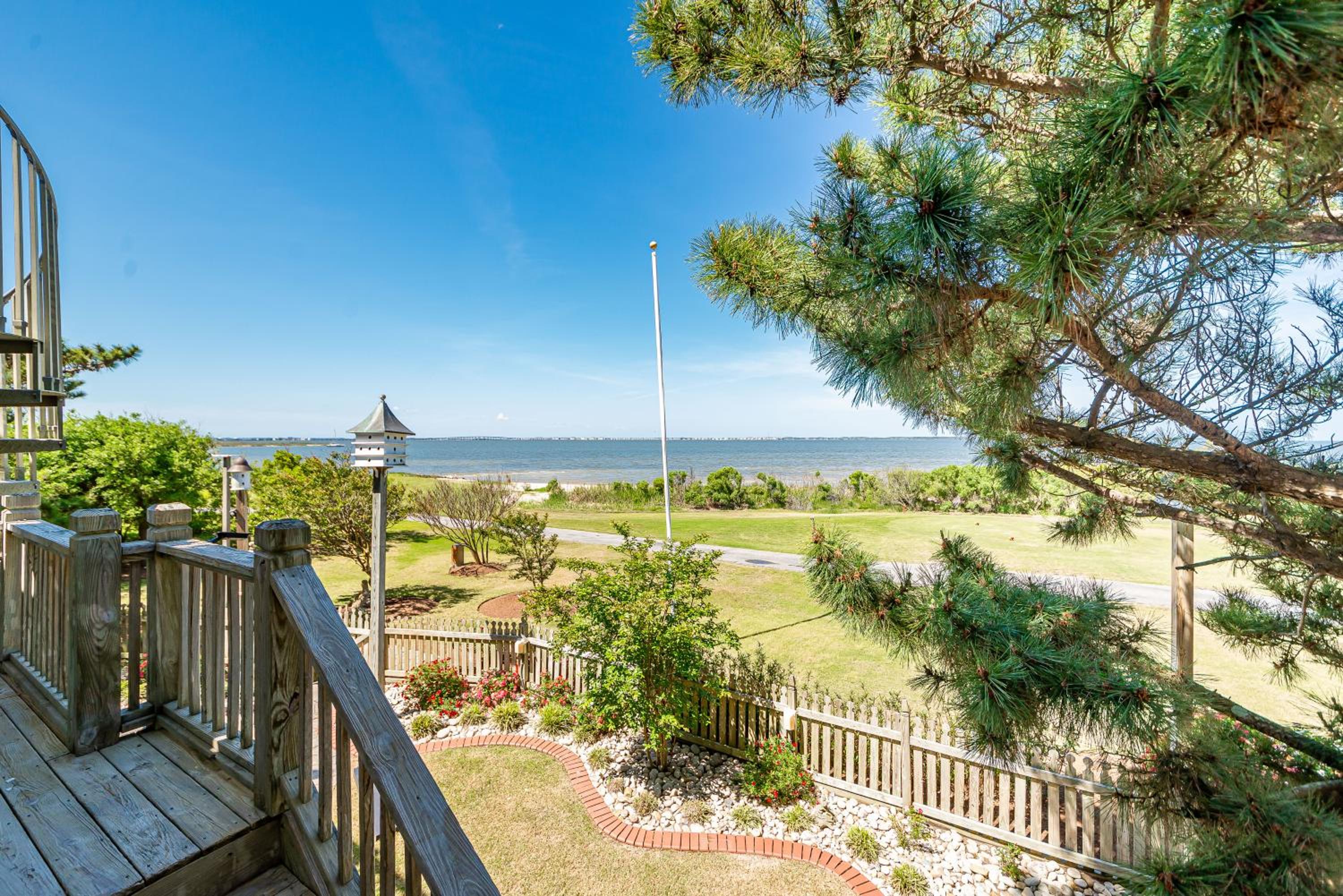 Doggone Perfect - Village at Nags Head, Soundfront, Golf Course View, Pool, Hot Tub, Pets OK, Flex Stays