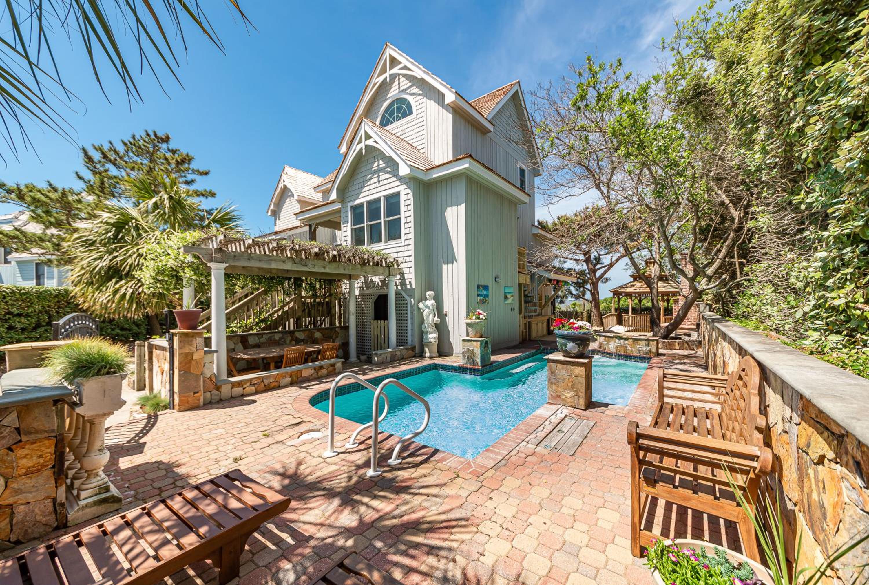 Doggone Perfect - Village at Nags Head, Soundfront, Golf Course View, Pool, Hot Tub, Pets OK, Flex Stays