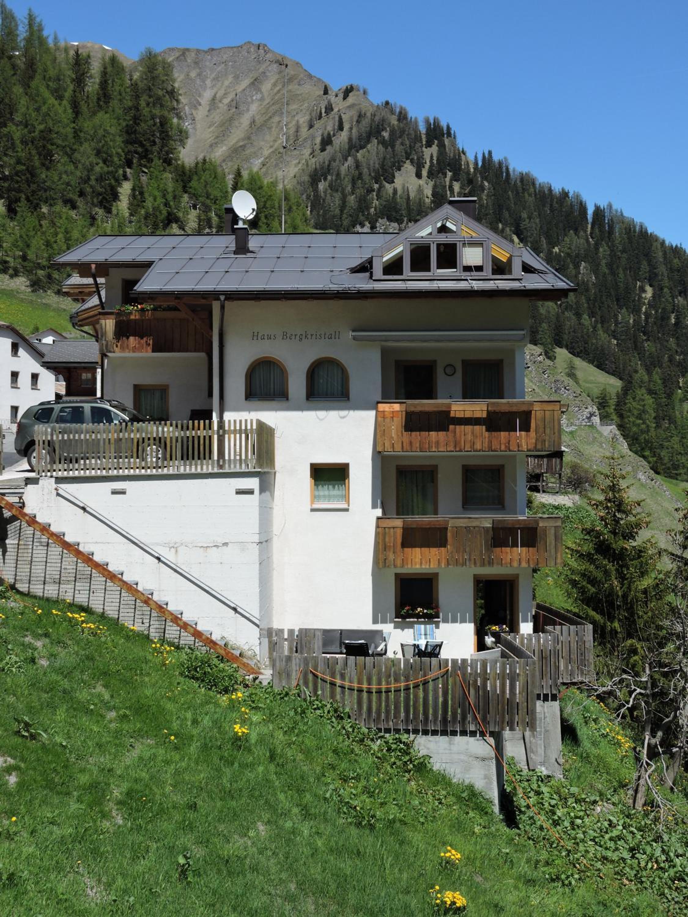 Photo 18