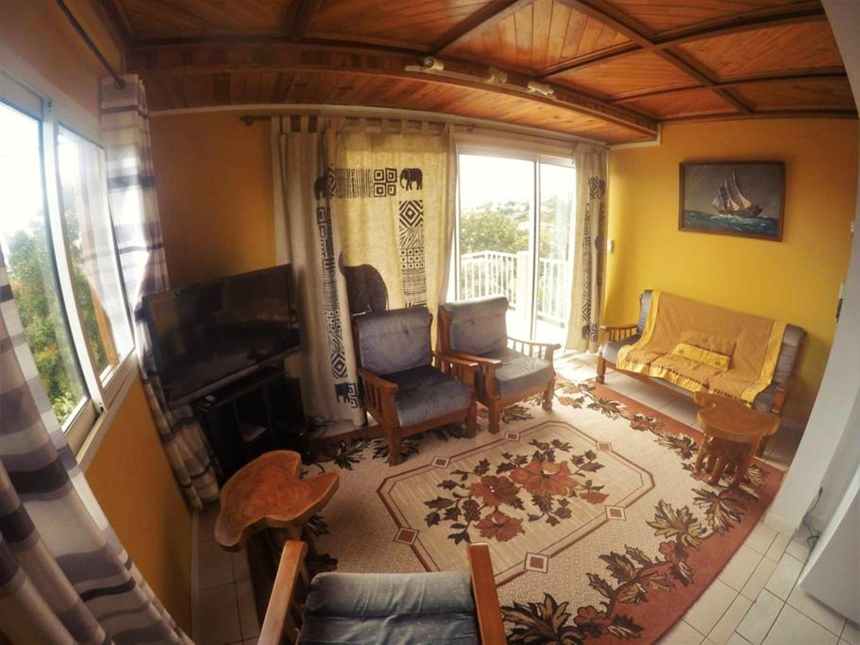 Appartement cosy au Tampon de 90 m² avec jardin relaxant view 2