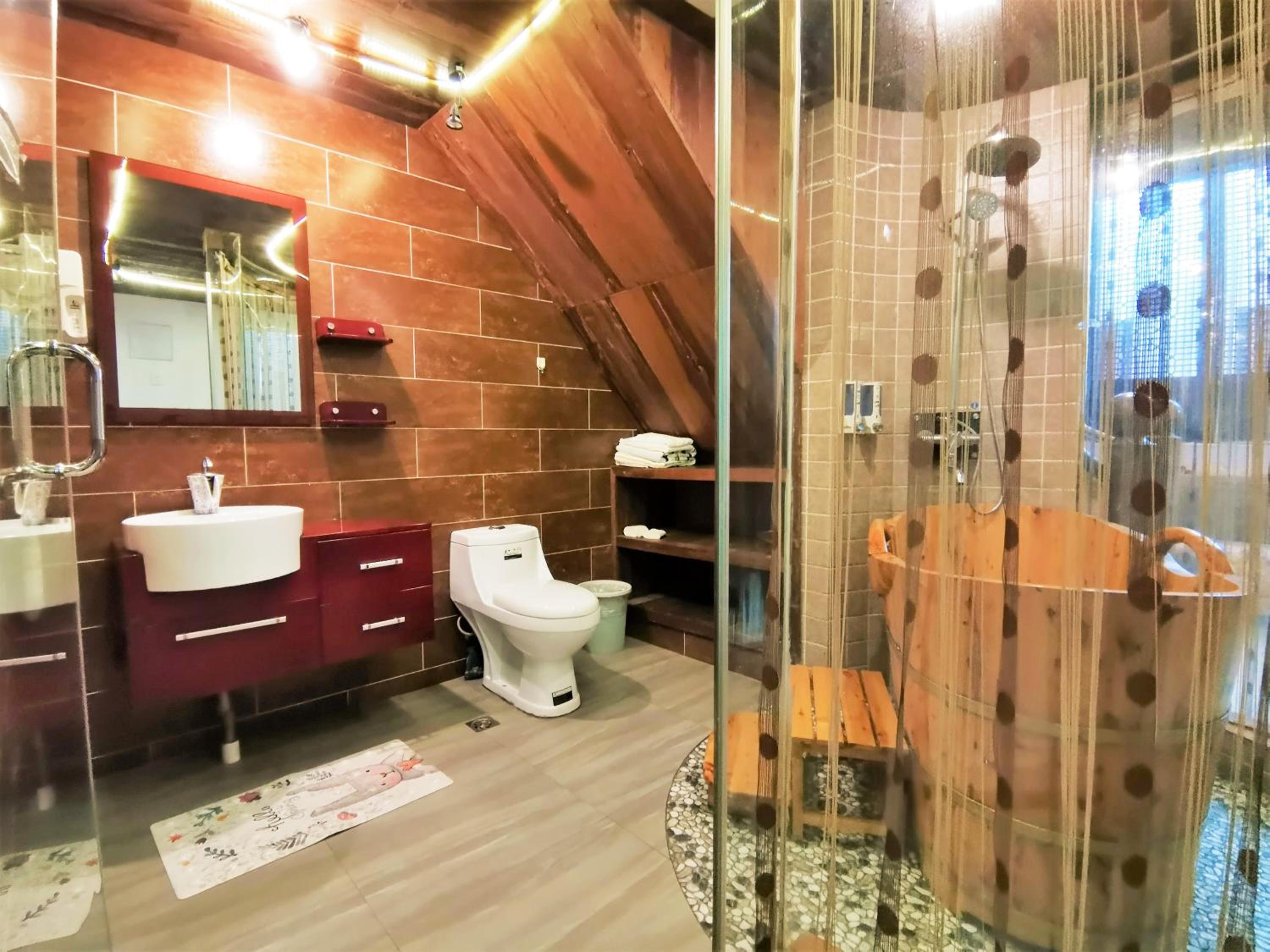 Shaoxing Vacations - Shaoxing Laotaimen Luxun Native Place Youth Hostel - Property Image 39