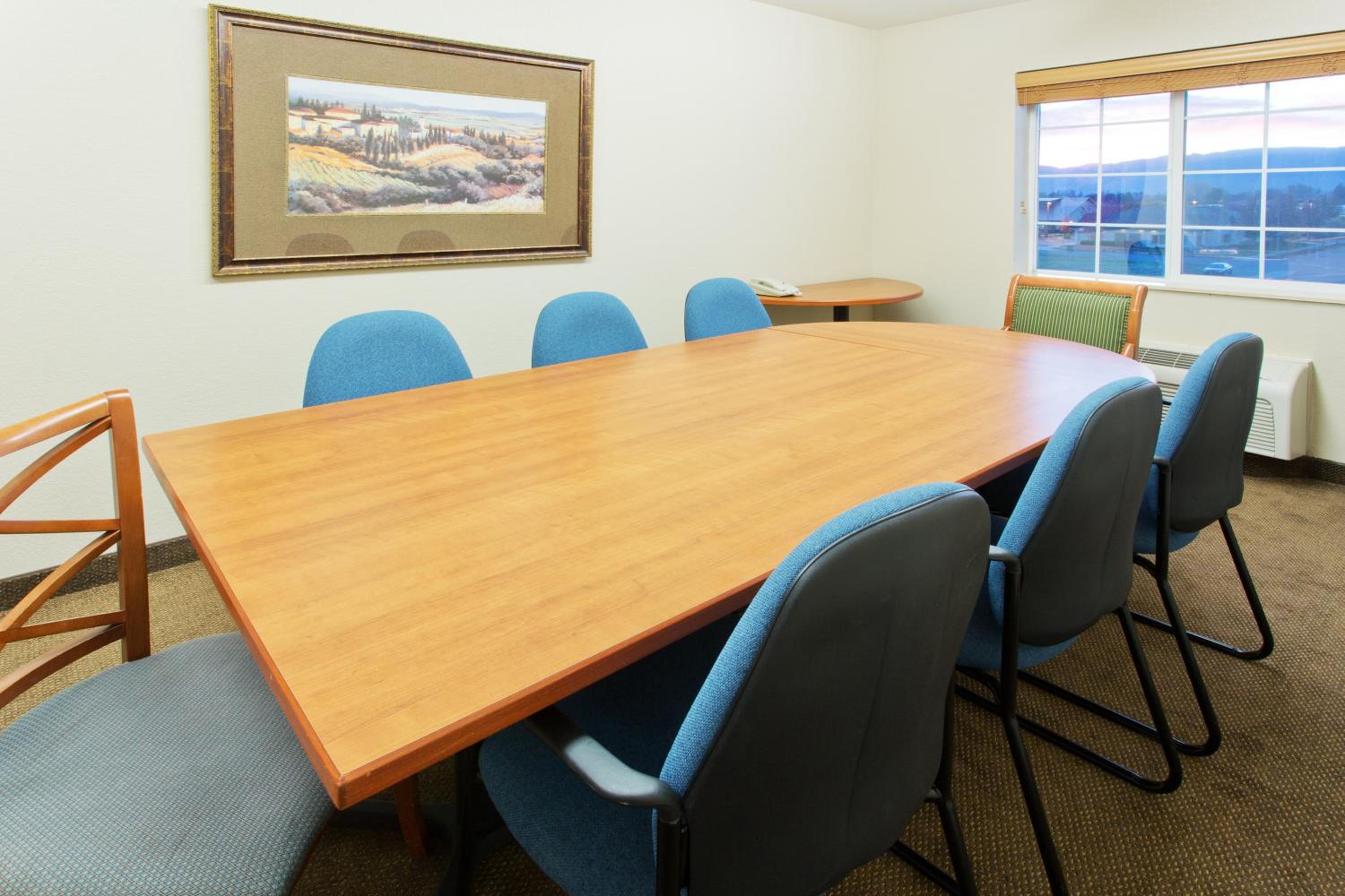 Medford Vacations - Candlewood Suites Medford, an IHG Hotel - Property Image 9