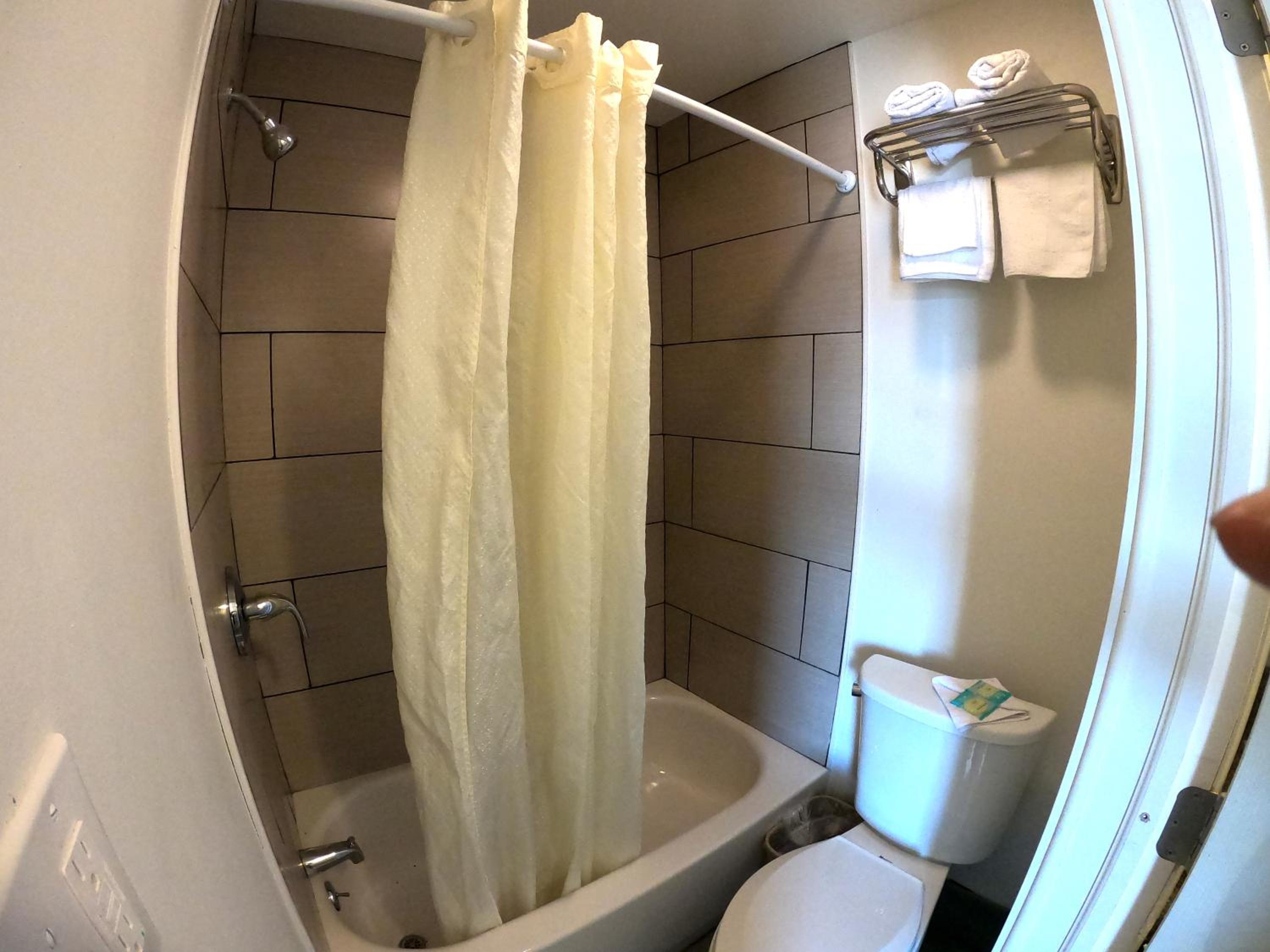 Elizabeth Vacations - Rest Inn - Elizabeth - Property Image 3