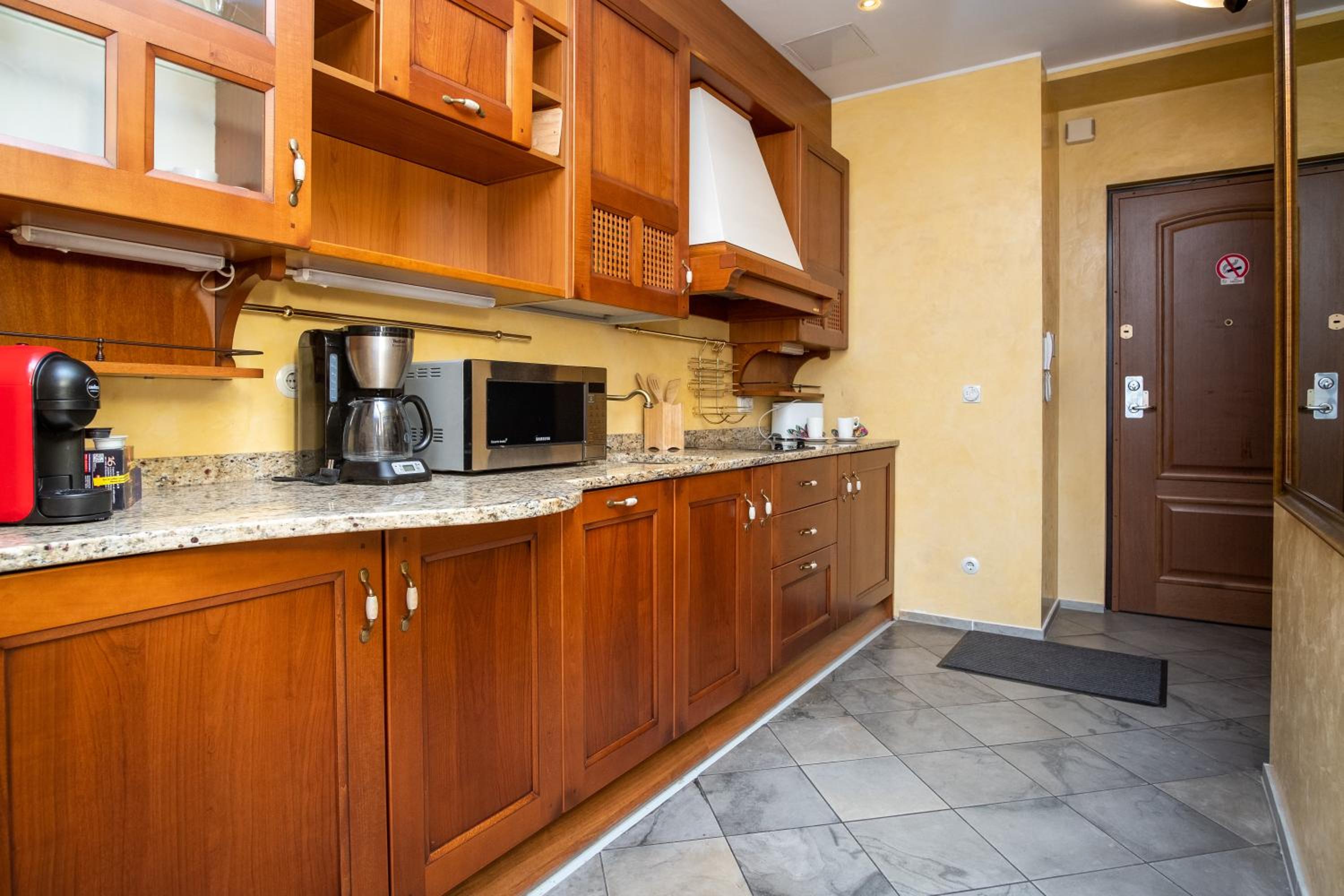 Dream Stay - Main Square Apartment with Picturesque View