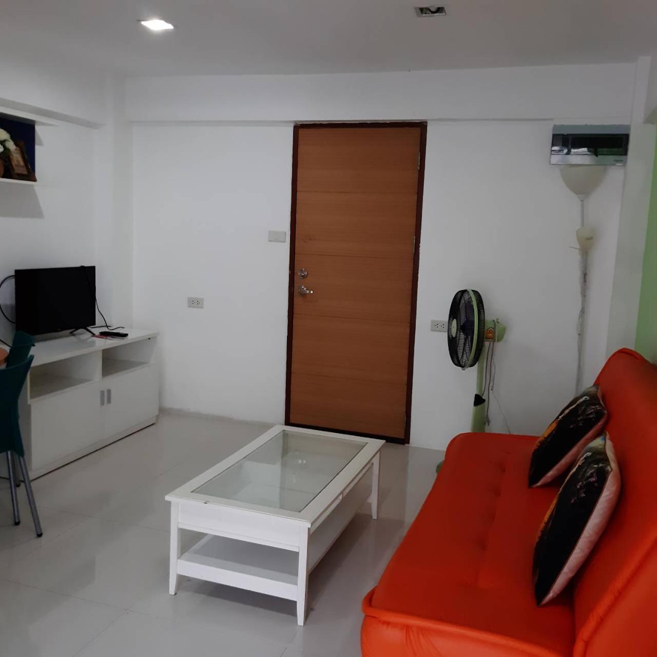 SLT Apartment Bangkok