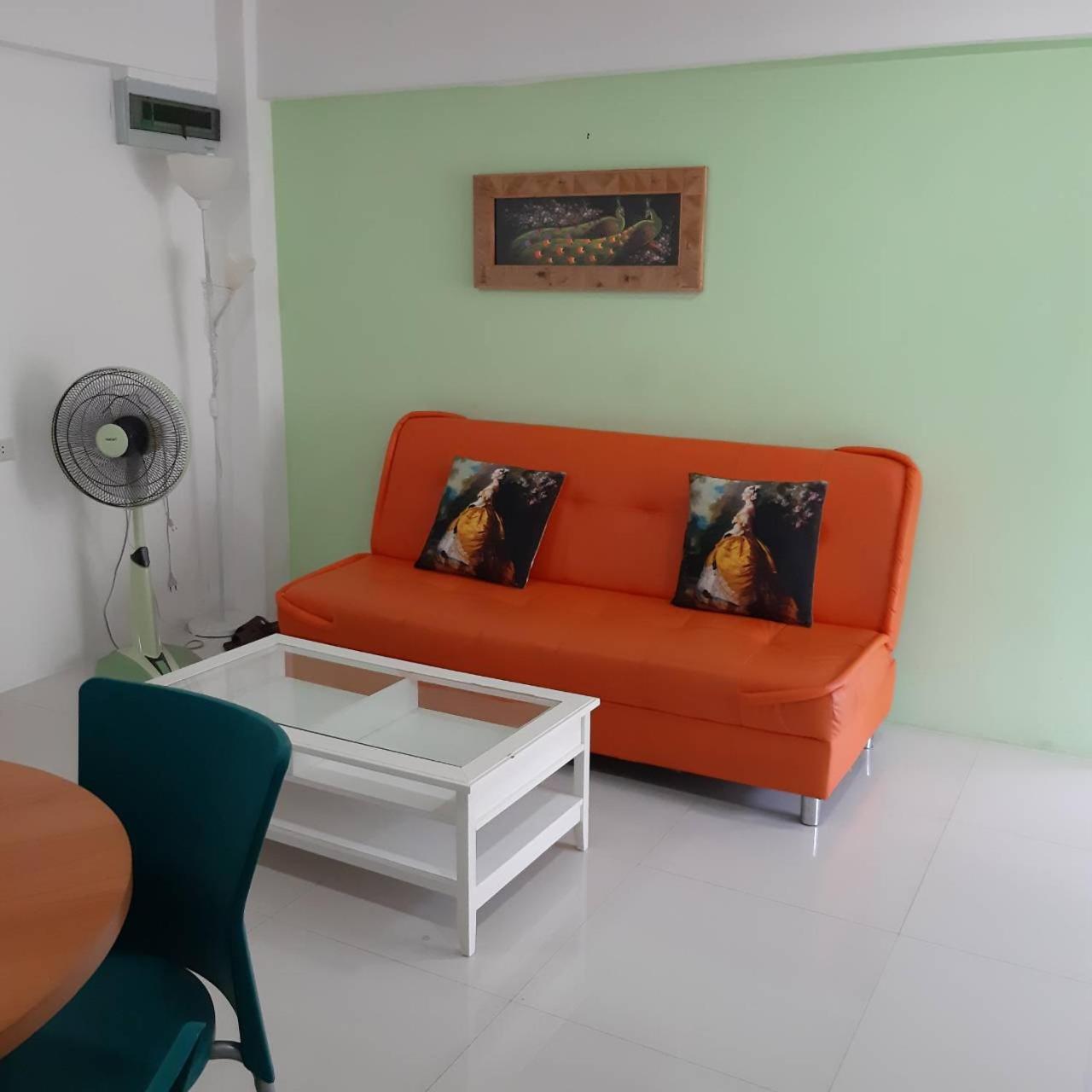 SLT Apartment Bangkok