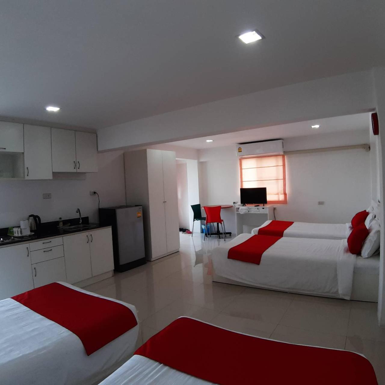 SLT Apartment Bangkok