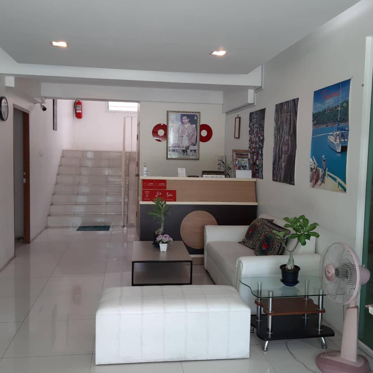 SLT Apartment Bangkok