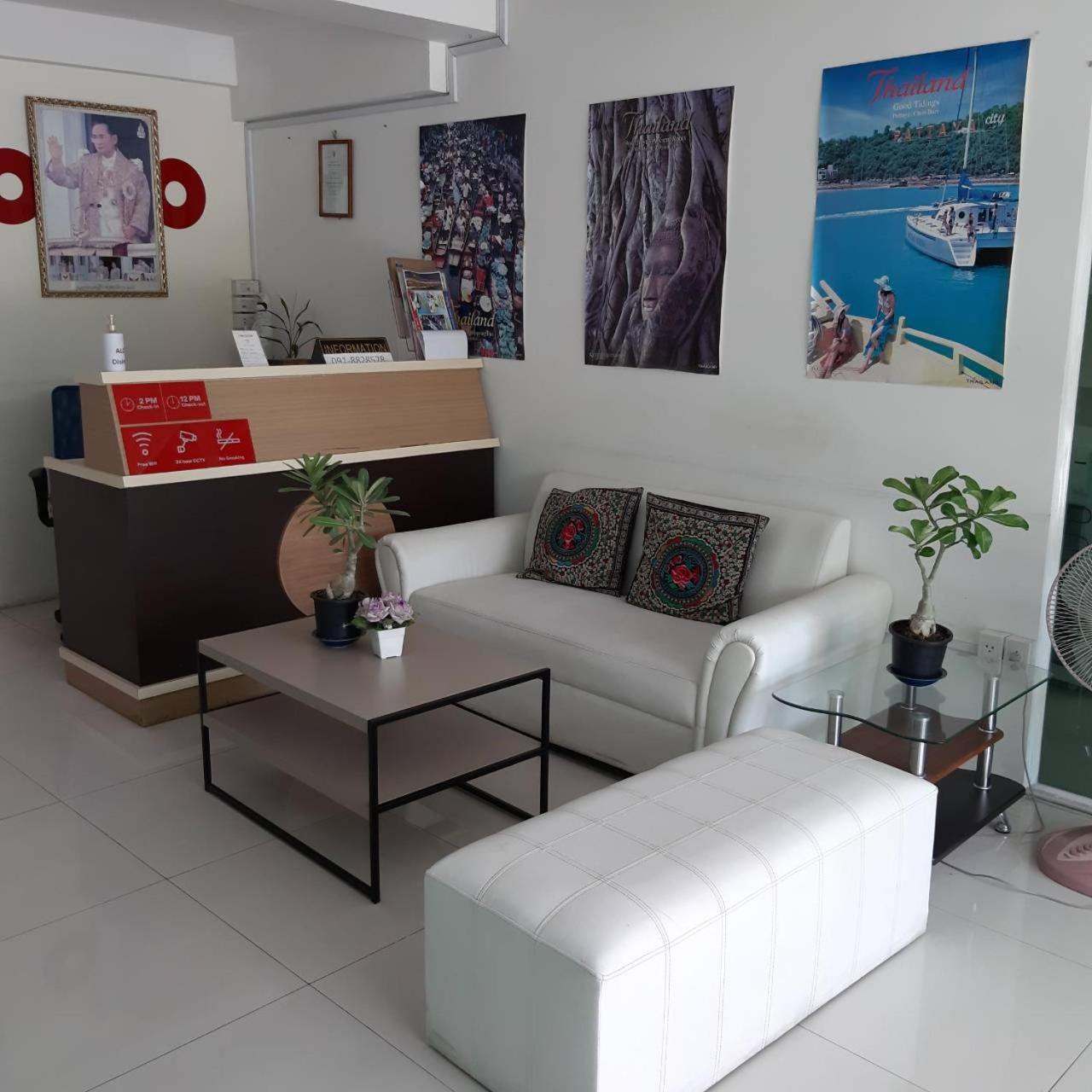 SLT Apartment Bangkok