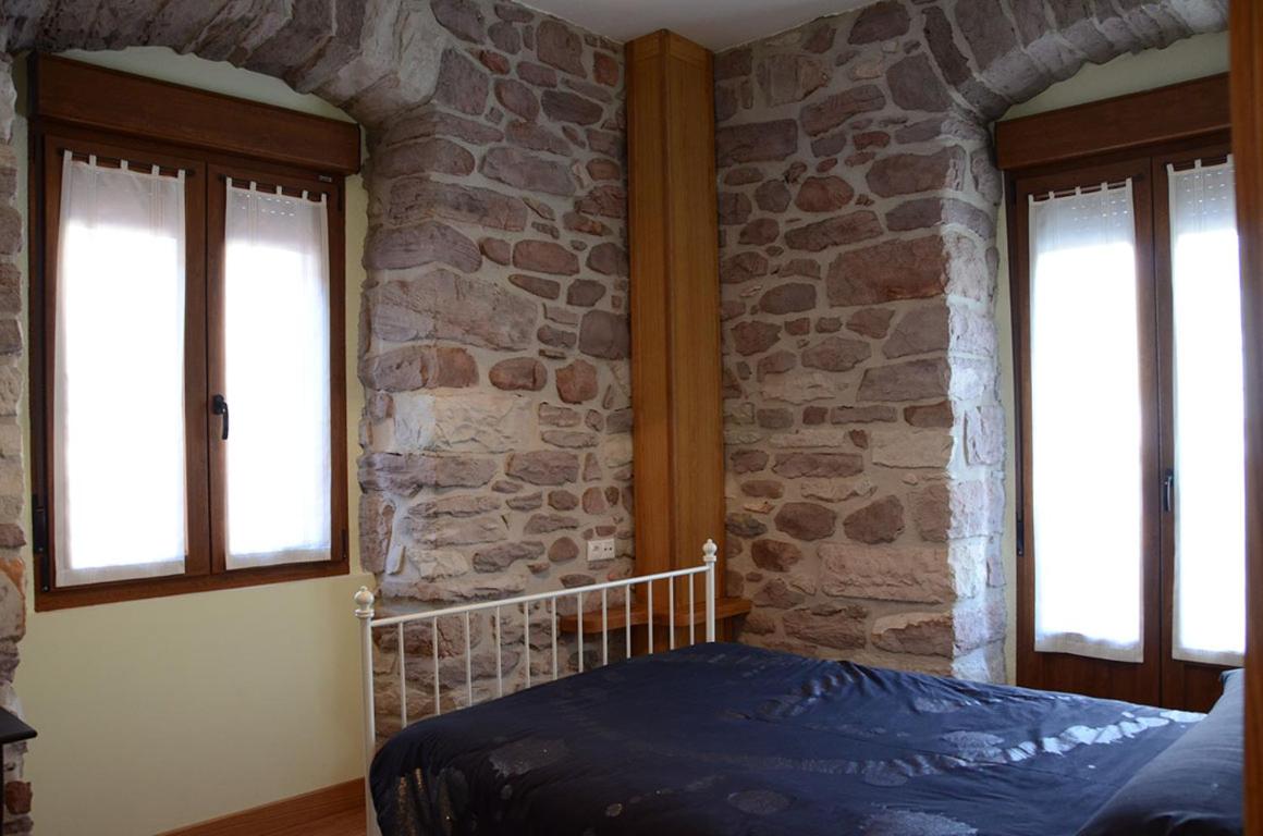 Apartamentos Elizondo view 2