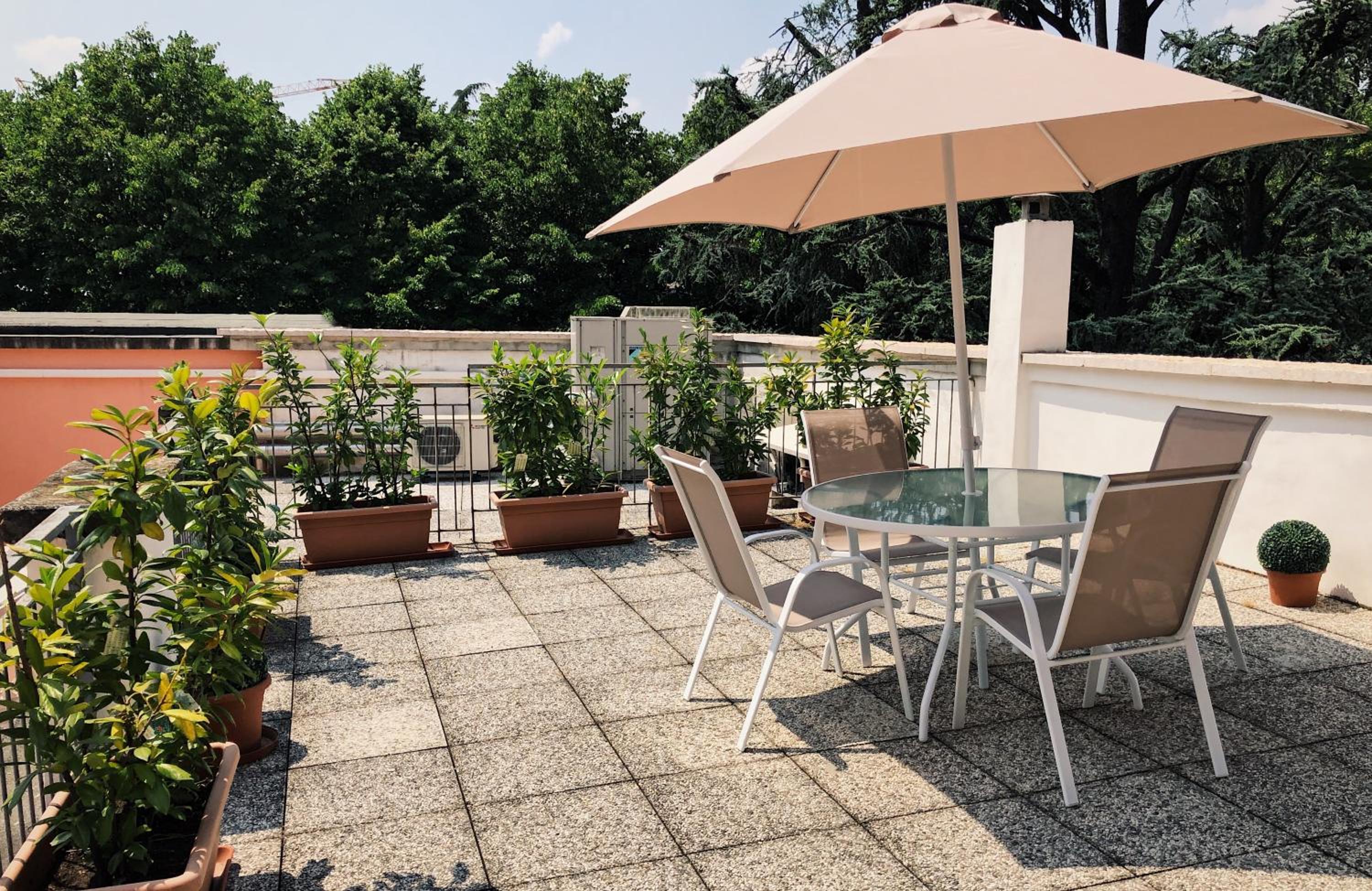 Rose e Tulipani en Negrar — balance & terrace