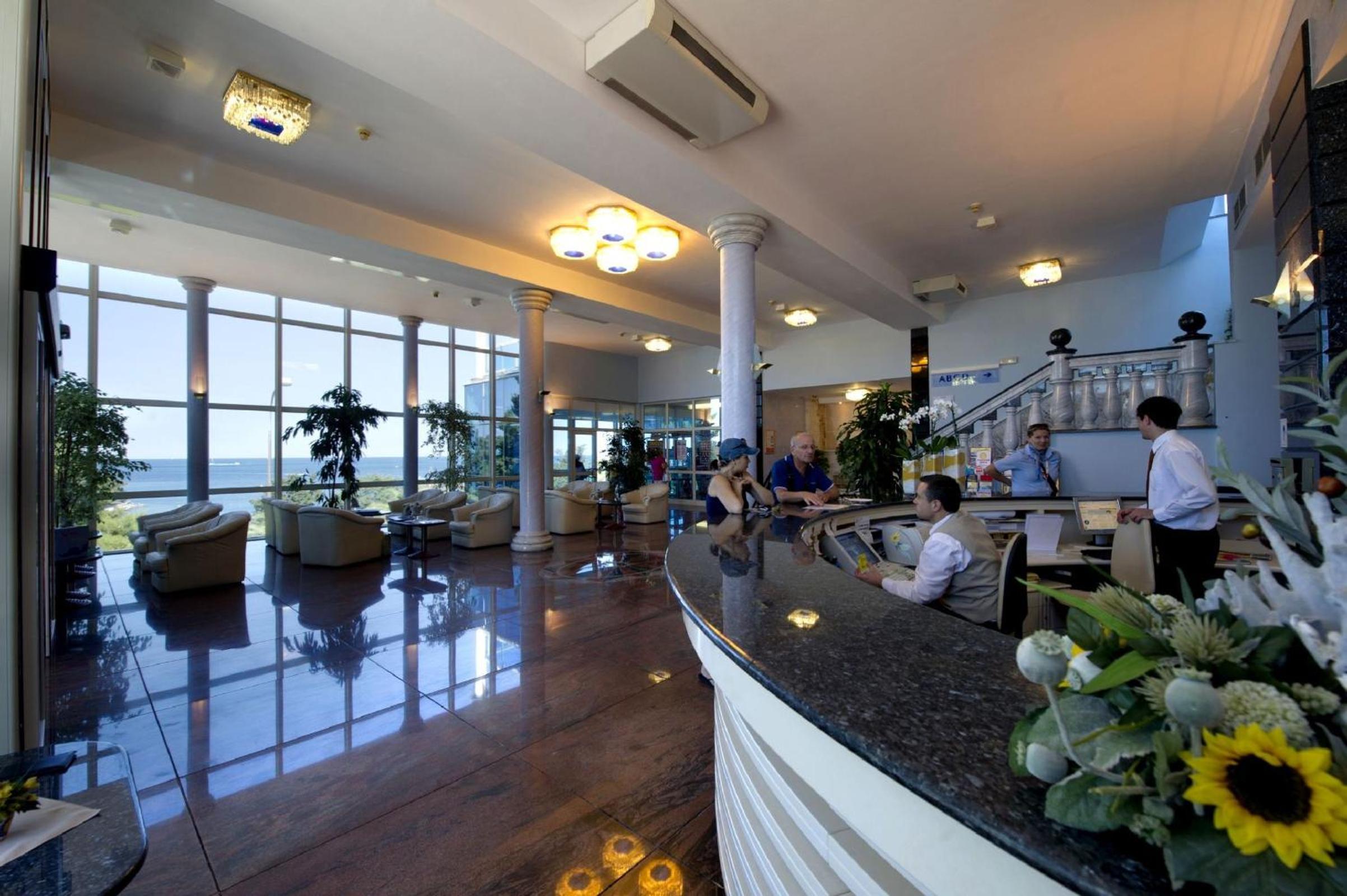 Hotel Gran Vista Plava Laguna - Property Image 46