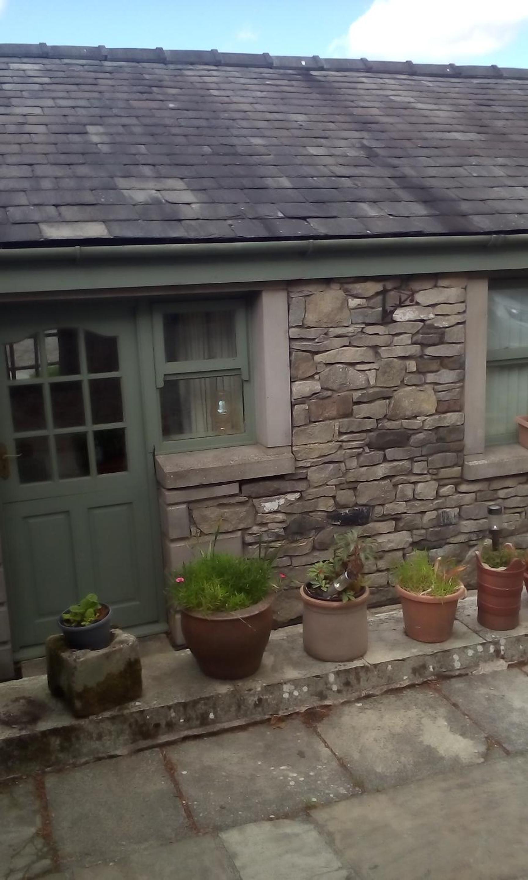 courtyard cottage
