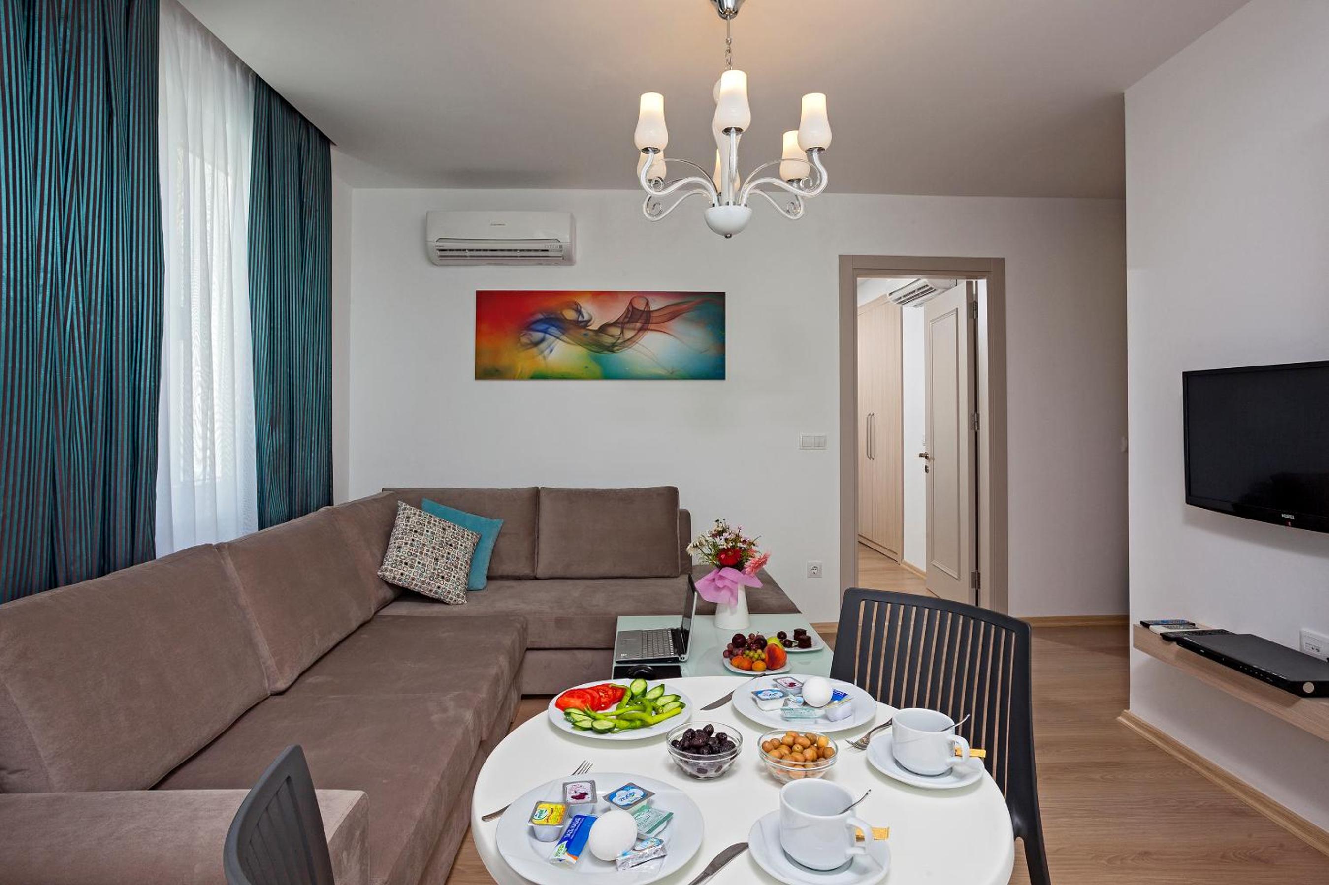 The Room Hotel & Apartments - Image 31