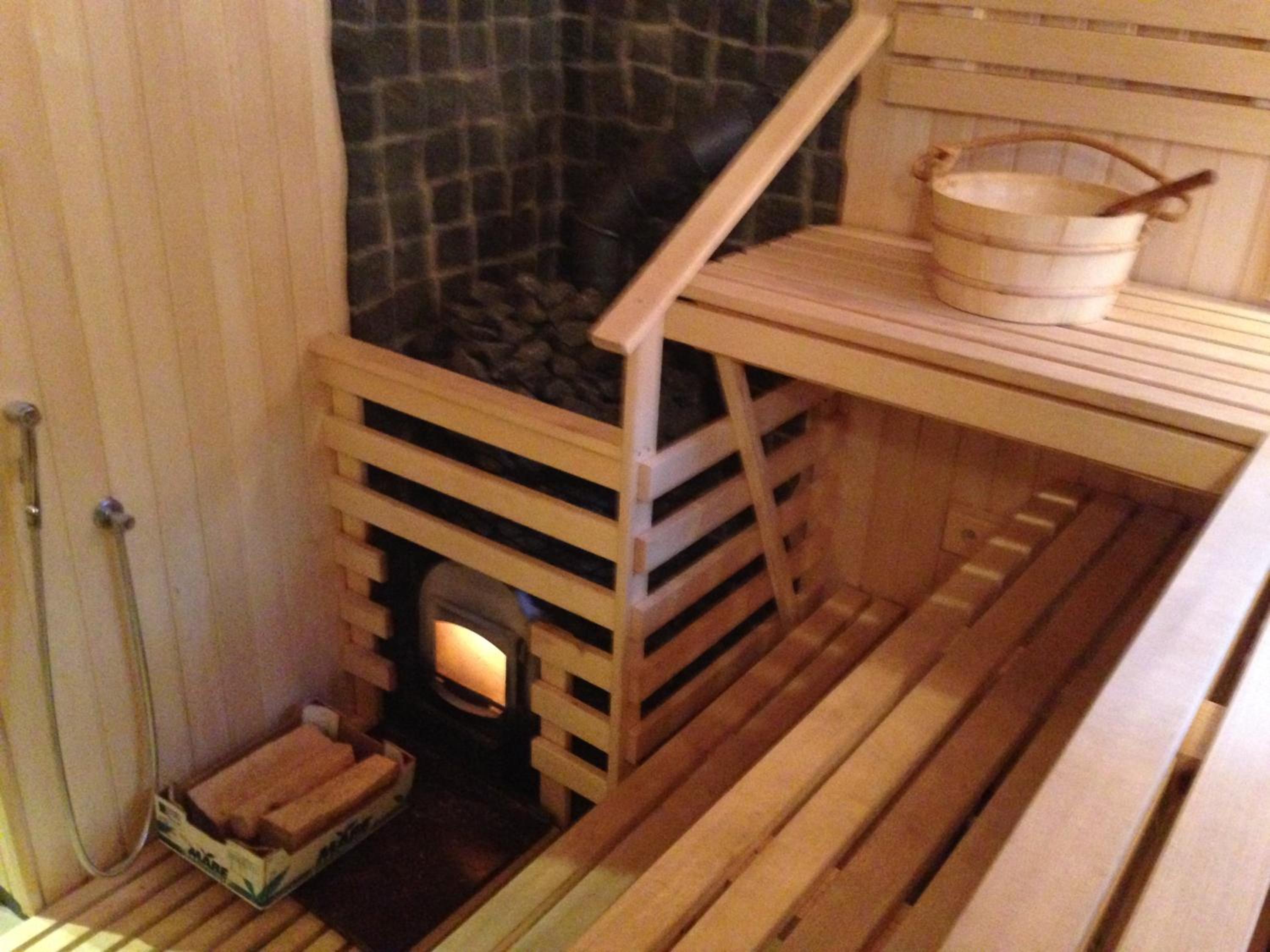 Photo 8