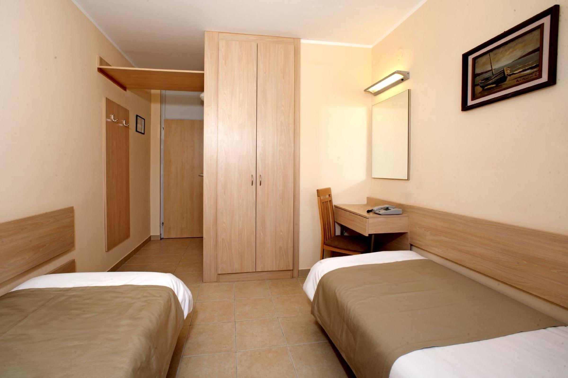 Hotel Delfin Plava Laguna - Property Image 10