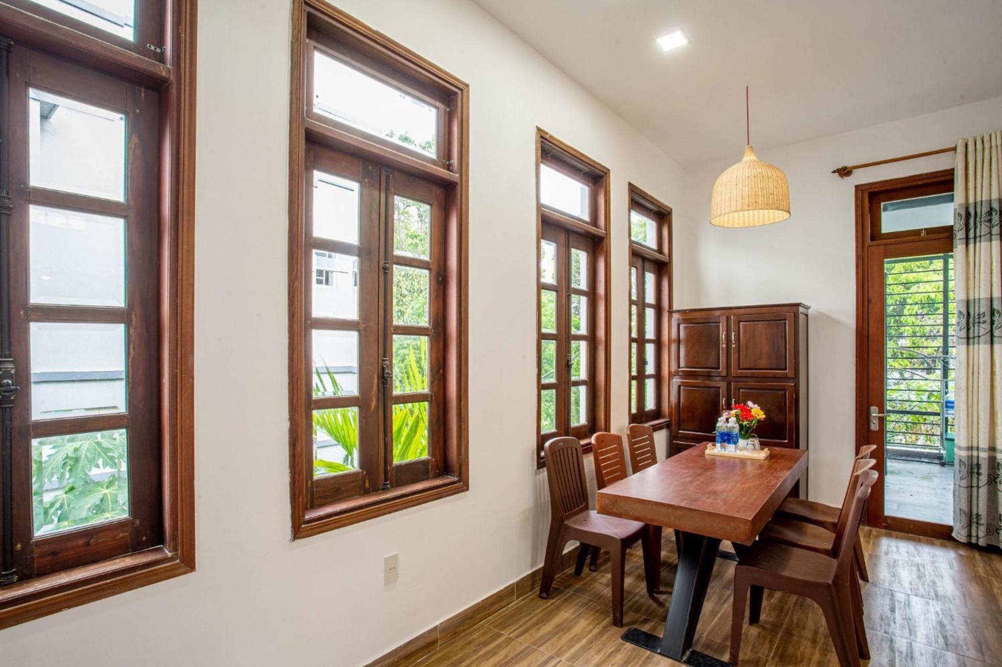 Lam Vien Homestay Hue view 3
