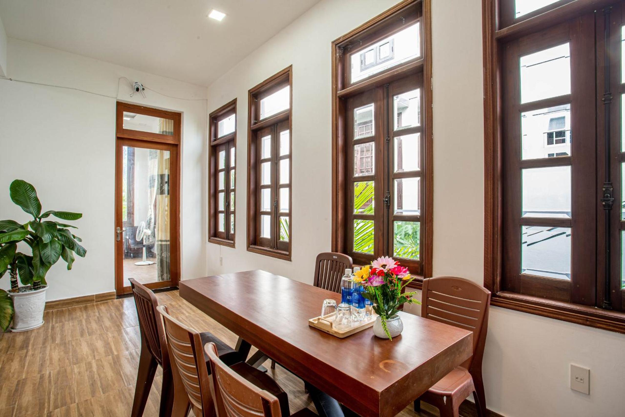 Lam Vien Homestay Hue view 5