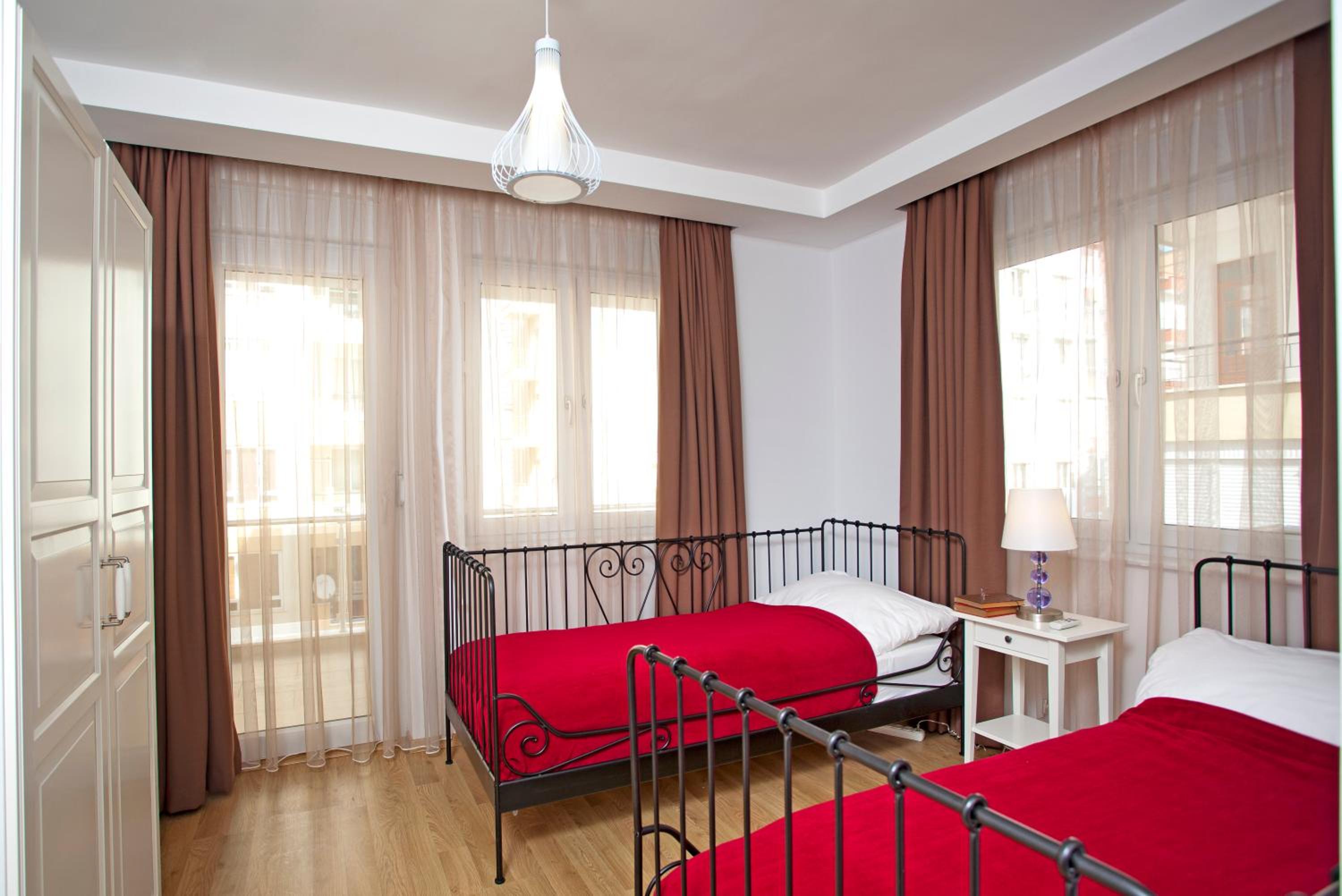 The Room Hotel & Apartments - Image 60