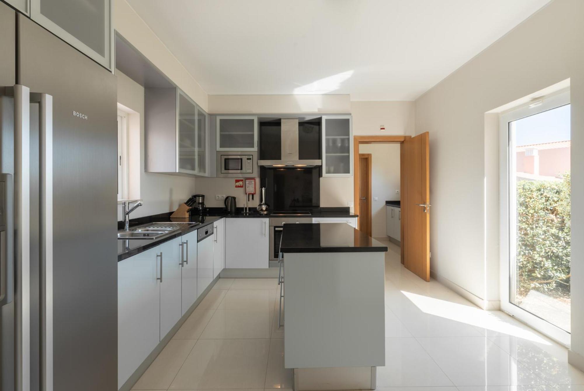 Carvoeiro Vacations - Vale da Lapa Village Resort - Property Image 17