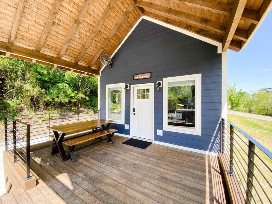 Cozy Smoky Mountain Tiny House view 2