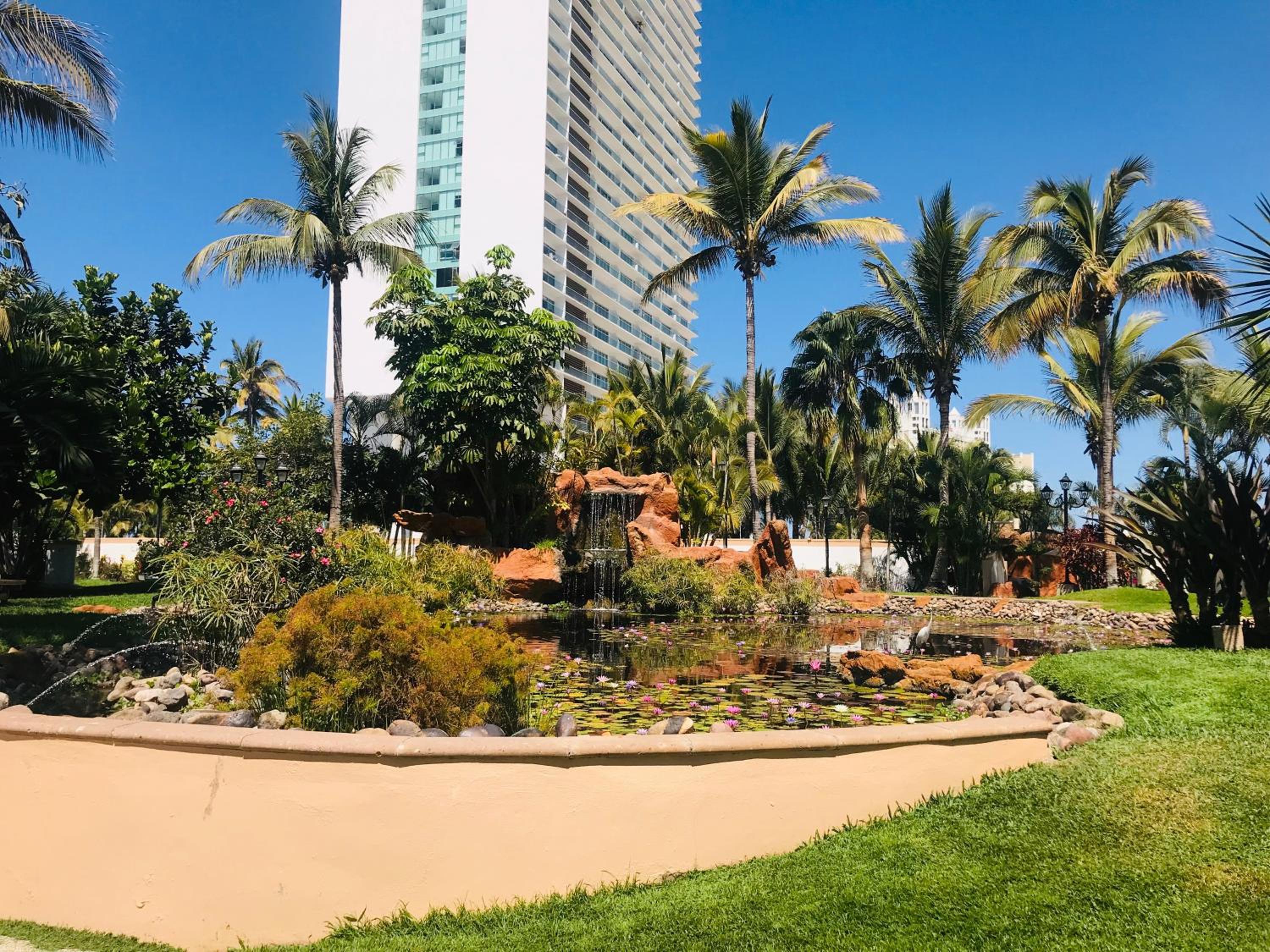Costa Bonita Resort