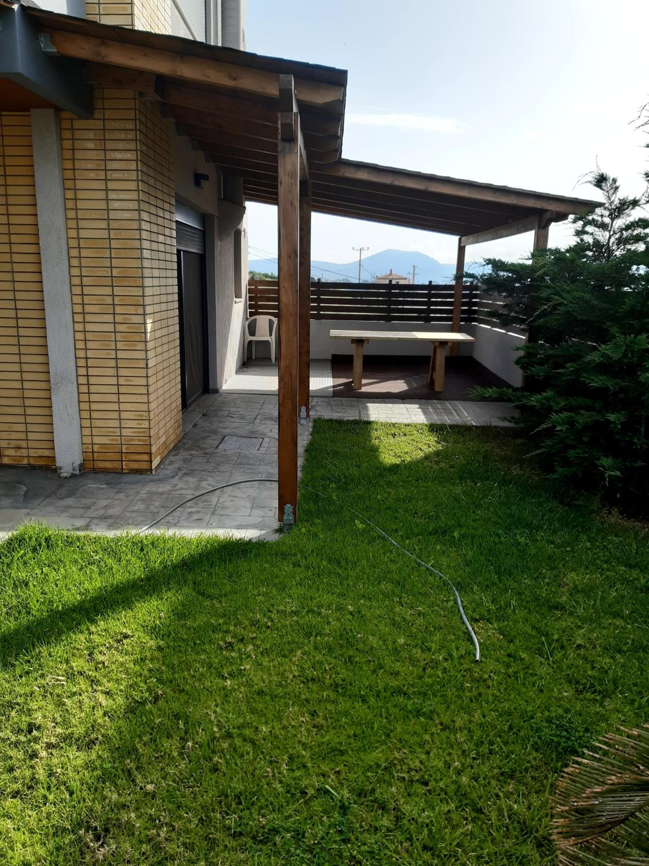 Photo 38