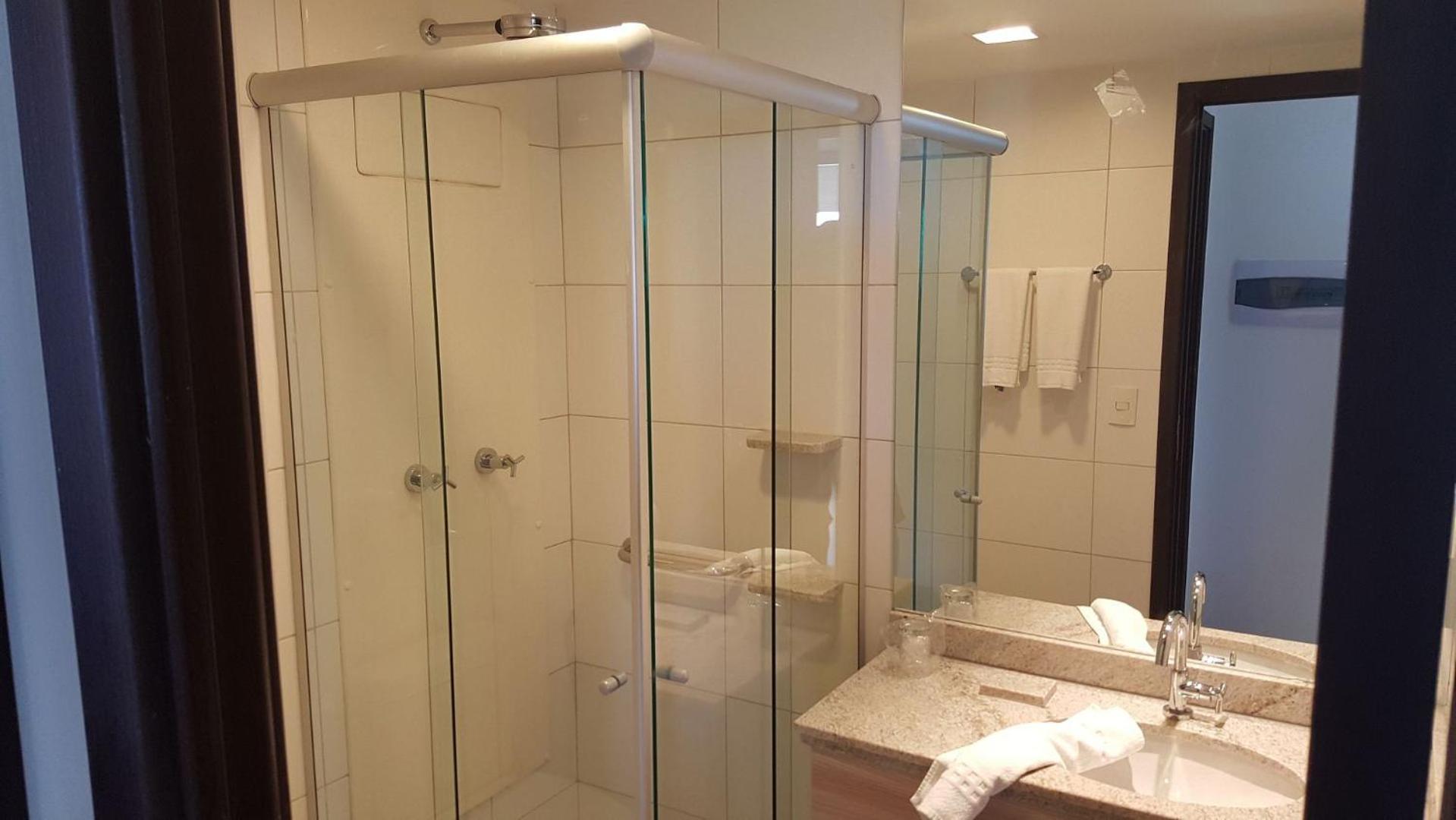 Excelente Flat em Boa Viagem 2 quartos Beach Class Ideal para Família ou Viagens de Negócio NOB1804
