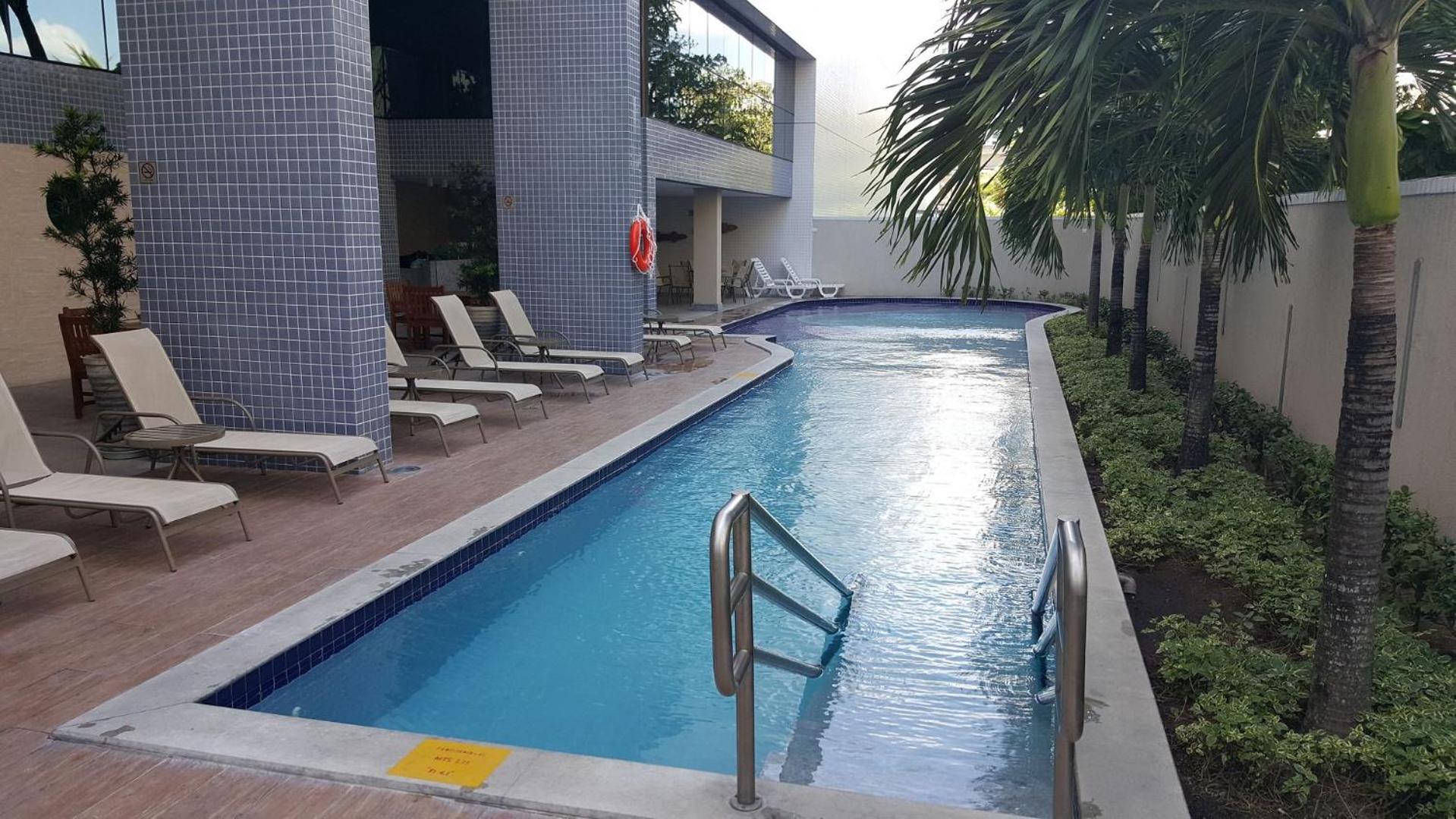 Excelente Flat em Boa Viagem 2 quartos Beach Class Ideal para Família ou Viagens de Negócio NOB1804
